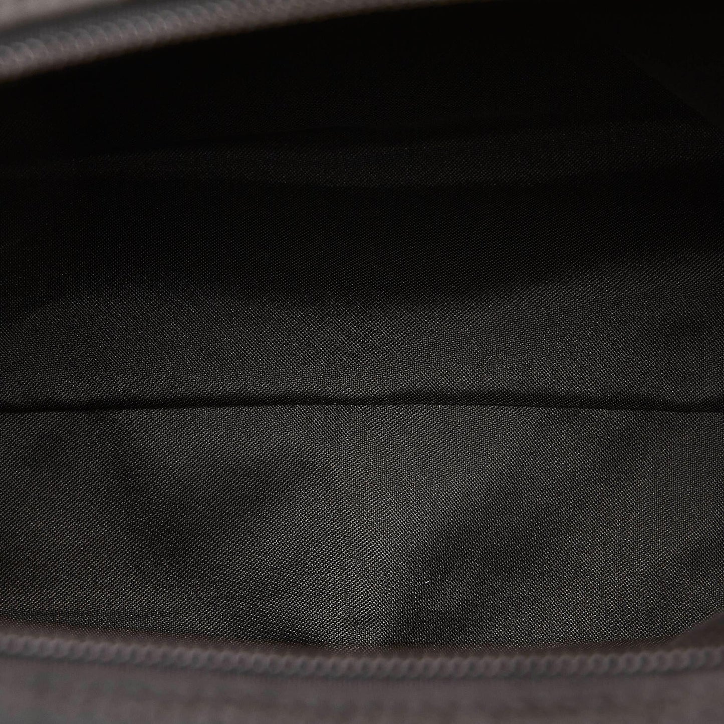 Gucci GG Nylon Shoulder Bag (SHG-29560)