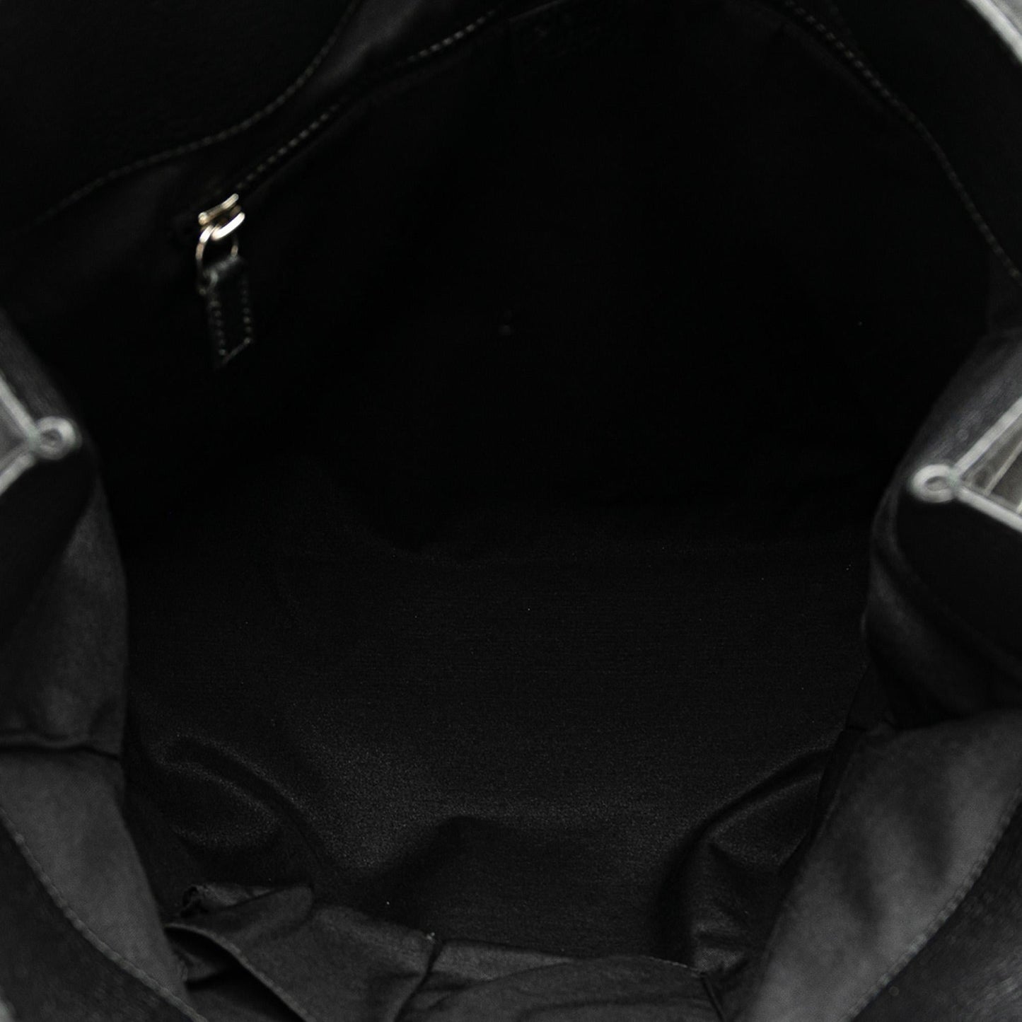 Gucci GG Nylon Web Tote (SHG-fNZUly)