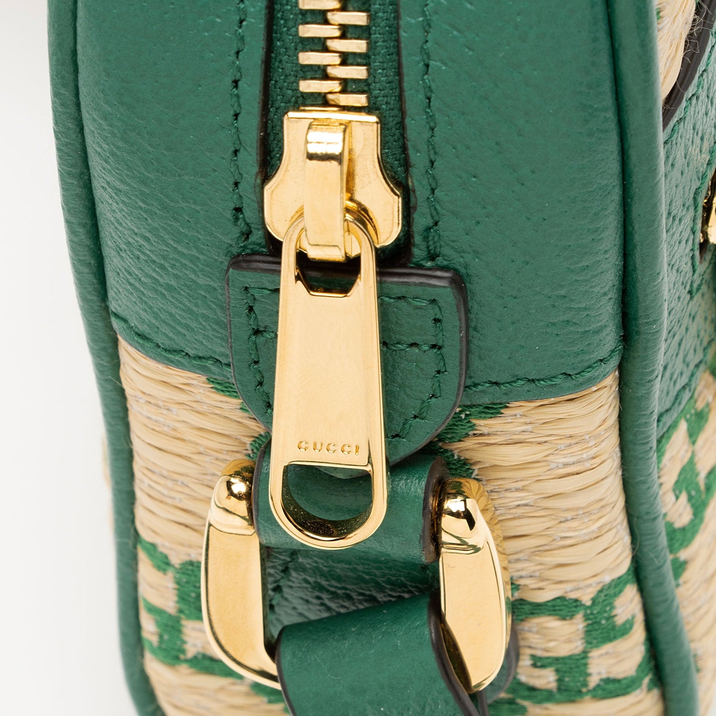 Gucci GG Raffia Ophidia Mini Shoulder Bag (SHF-0gTD9h)