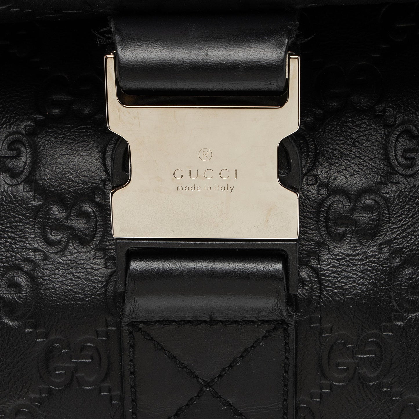 Gucci GG Rubber Effect Web Medium Messenger