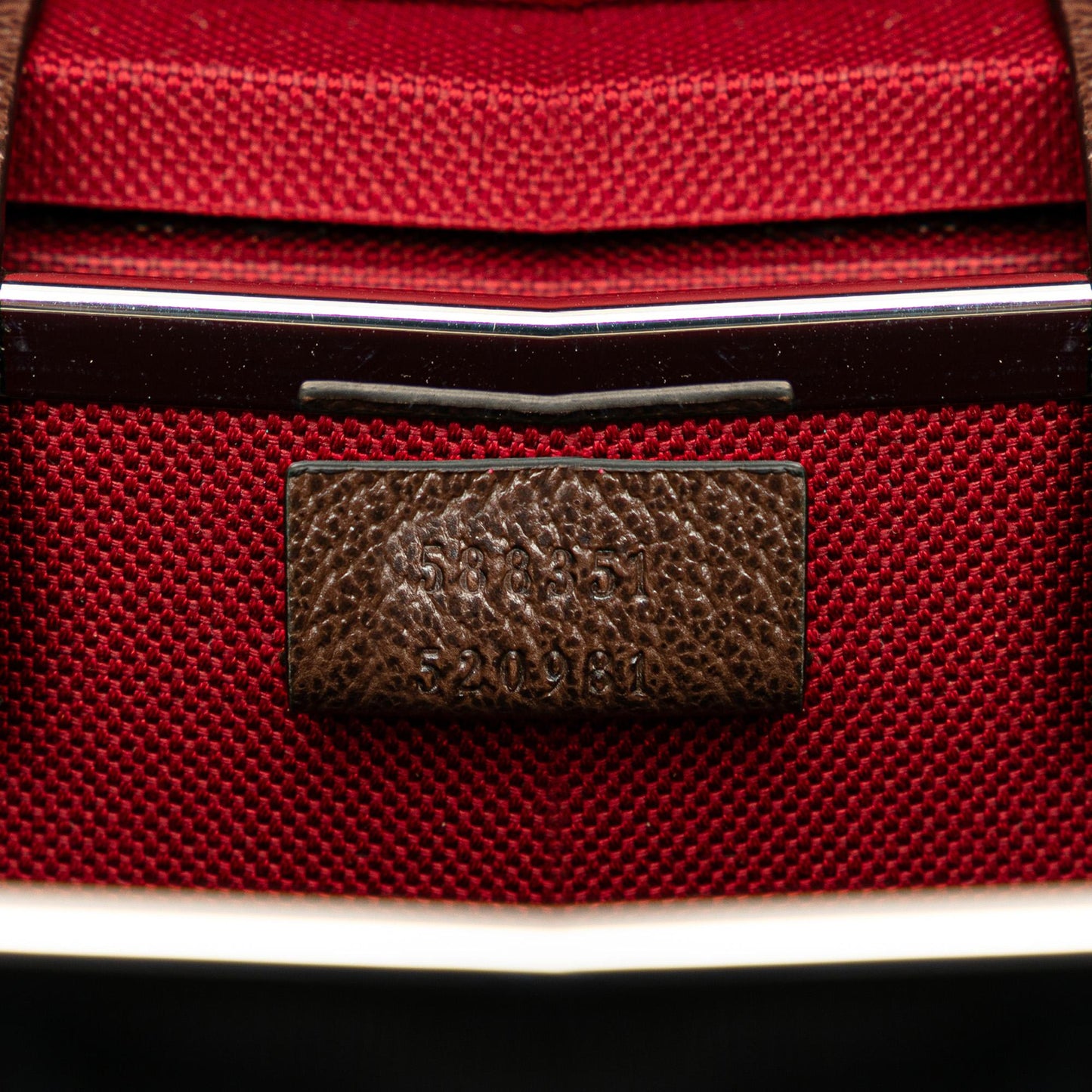 Gucci GG Supreme Bamboo Vanity Bag (SHG-407Dy5)