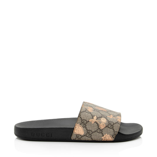 Gucci GG Supreme Berry Slide Sandals - Size 9 / 39