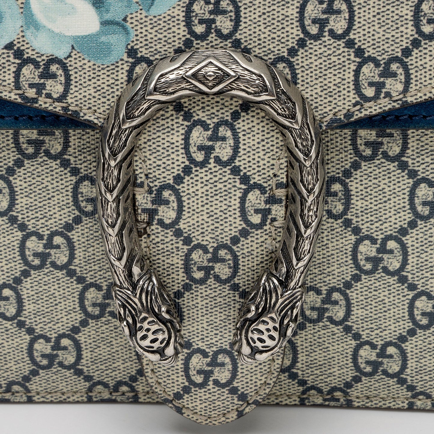Gucci GG Supreme Blooms Dionysus Small Shoulder Bag (SHF-tHbu8P)