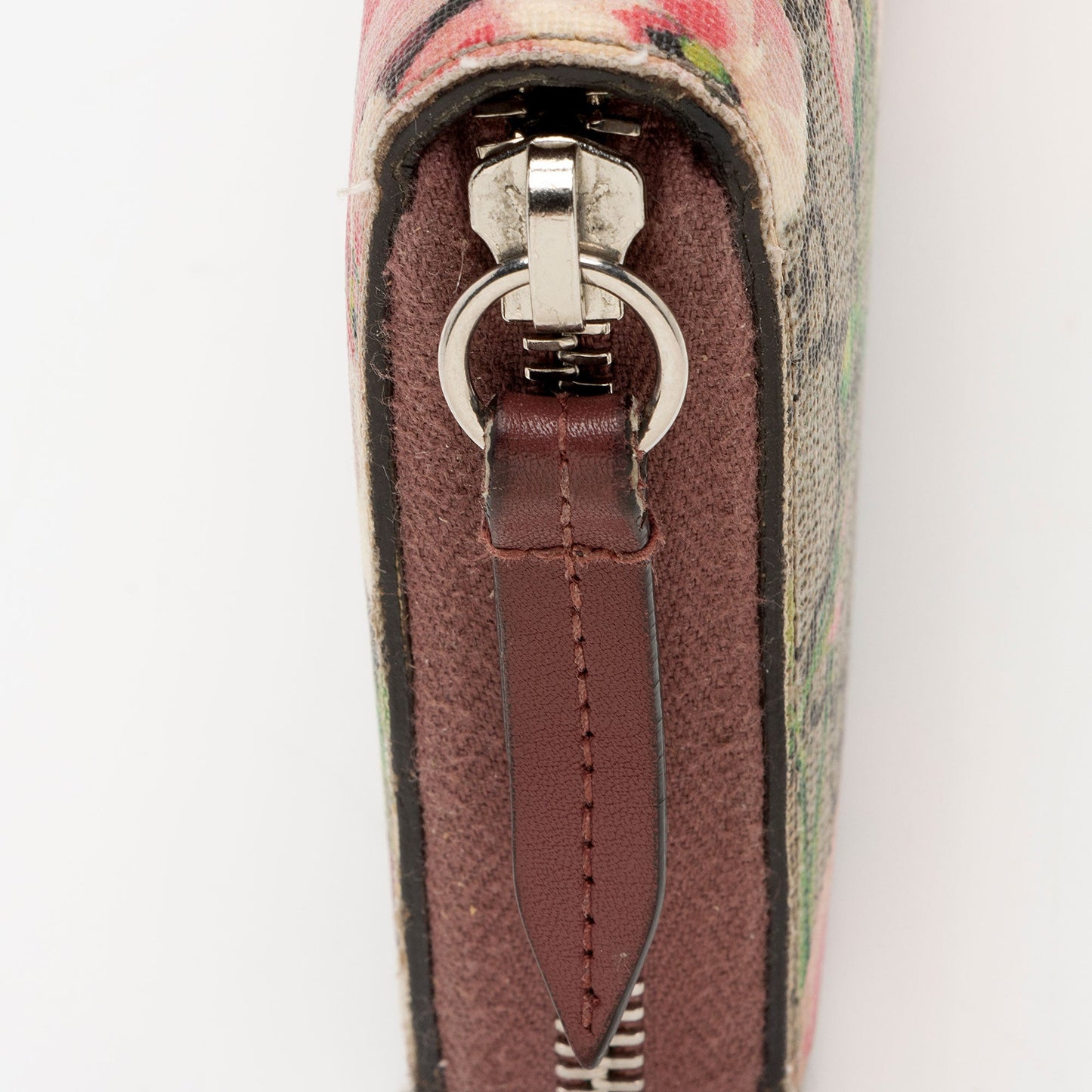 Gucci GG Supreme Blooms Zip Around Wallet (SHF-8w1PQp)