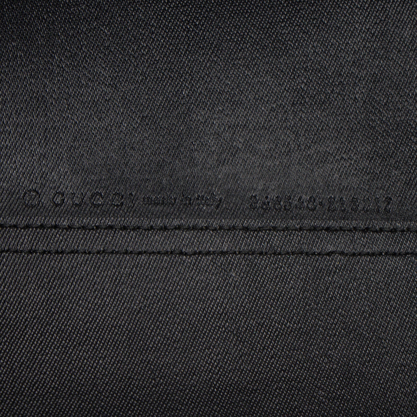 Gucci GG Supreme Caleido Medium Reversible Tote (SHF-cTUY8M)