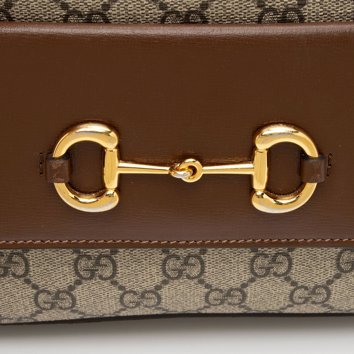 Gucci GG Supreme Calfskin Horsebit 1955 Small Shoulder Bag (SHF-BWc4W6)