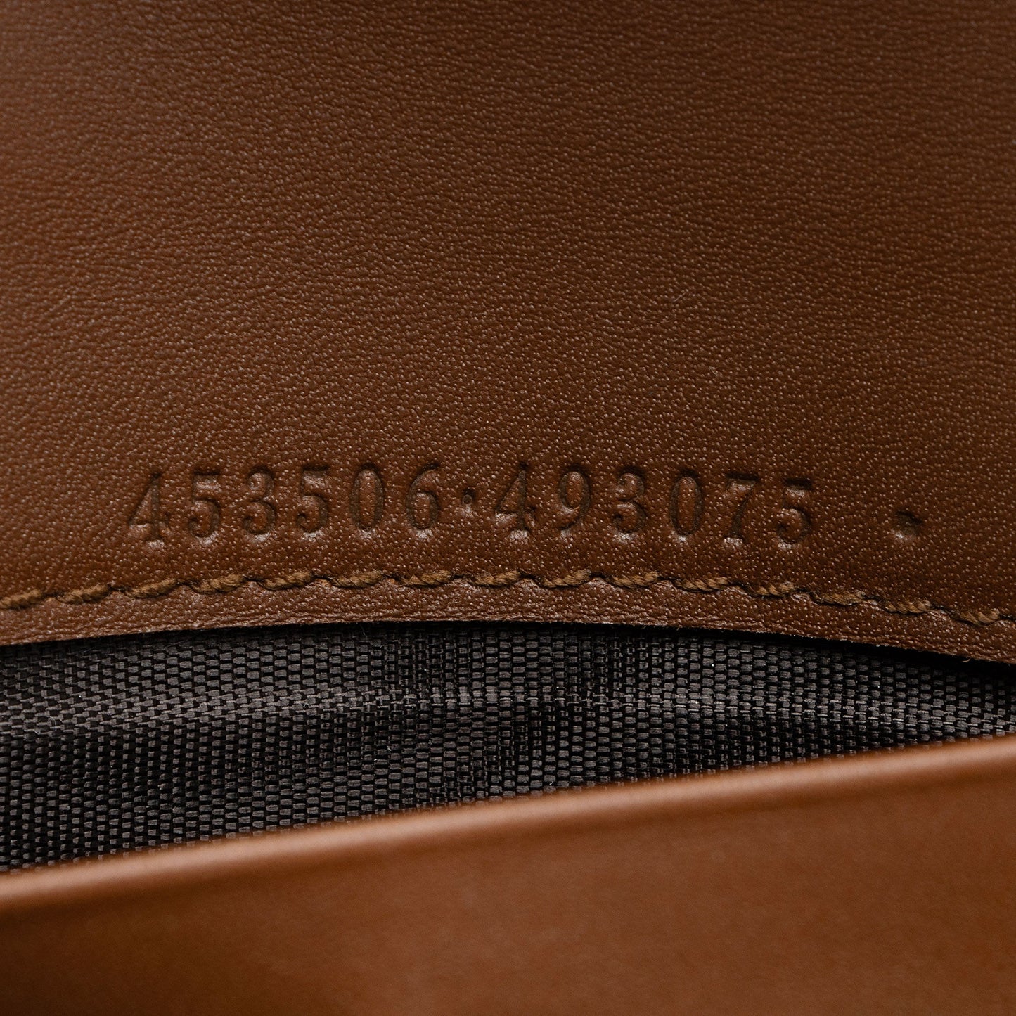 Gucci GG Supreme Calfskin Padlock Chain Wallet