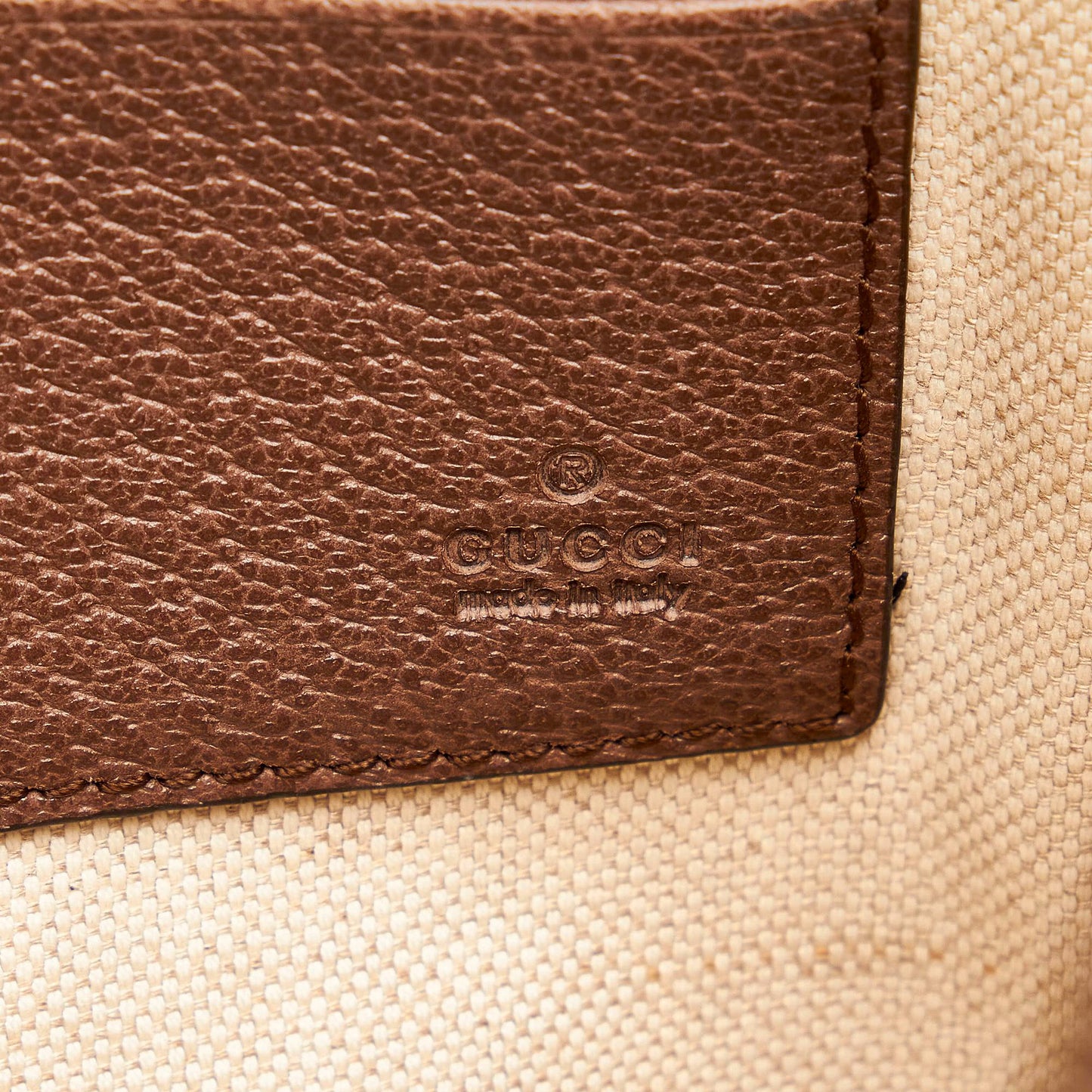 Gucci GG Supreme Courrier Clutch Bag (SHG-33451)