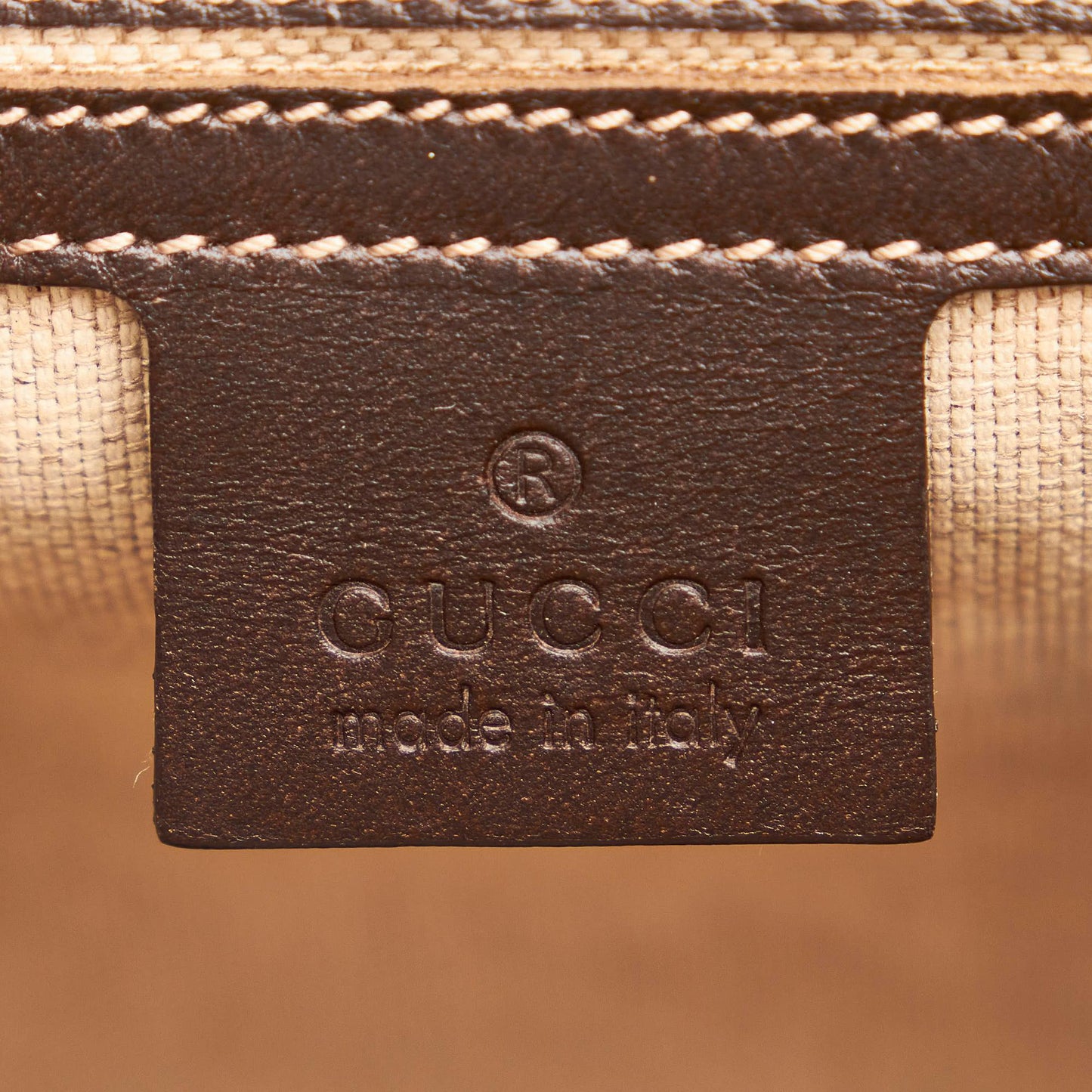 Gucci GG Supreme Crossbody Bag (SHG-29805)