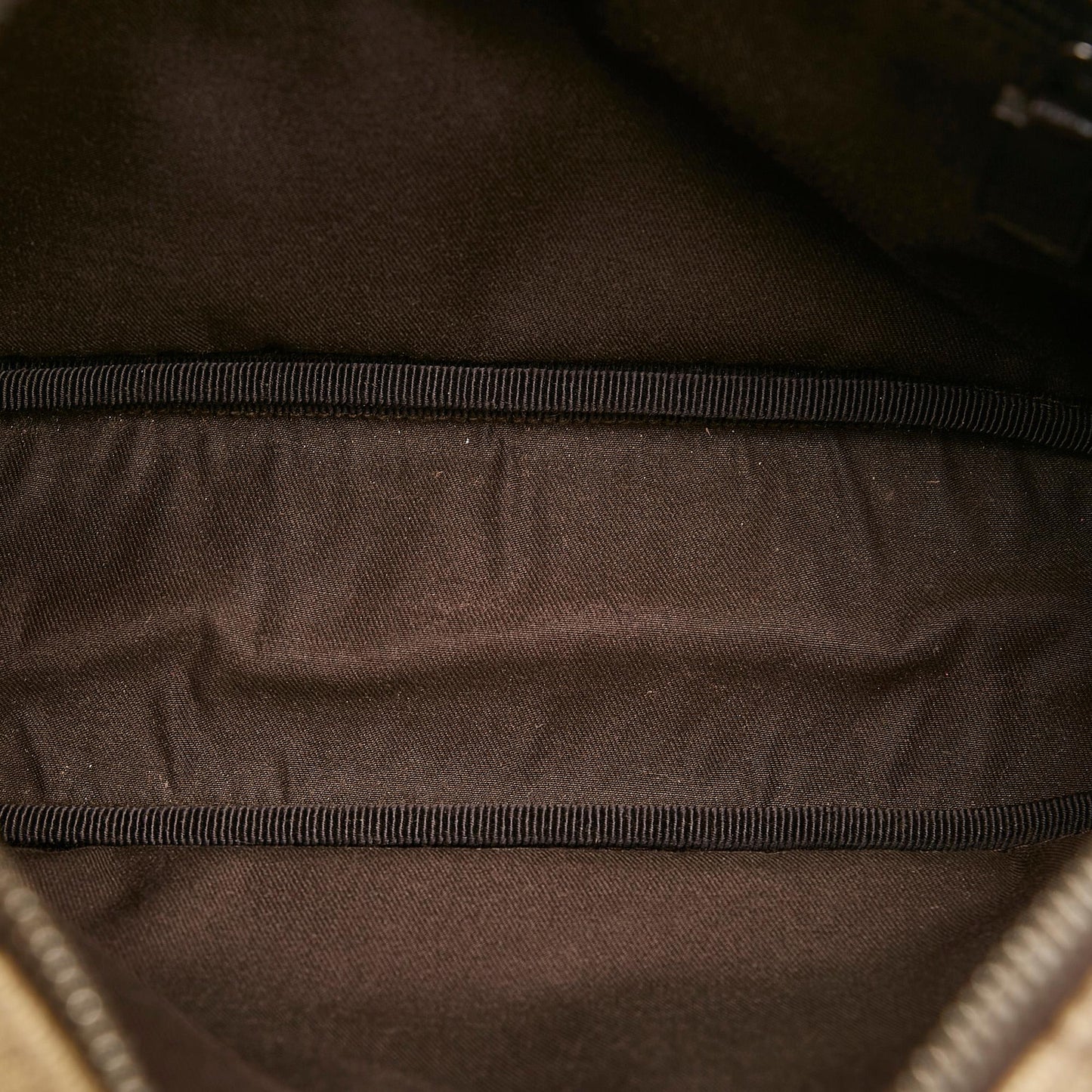 Gucci GG Supreme Crossbody Bag (SHG-33735)