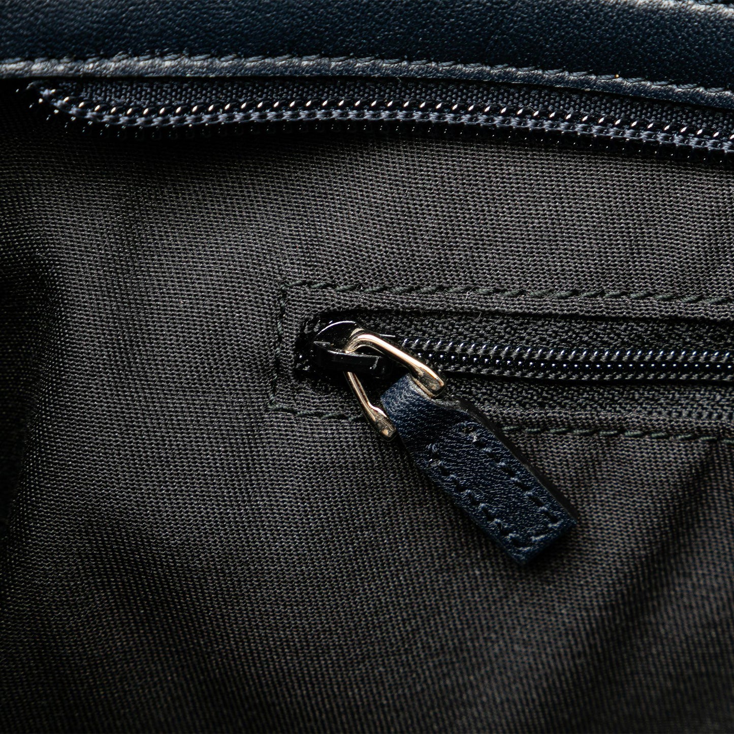 Gucci GG Supreme Crossbody (SHG-cJxOzh)