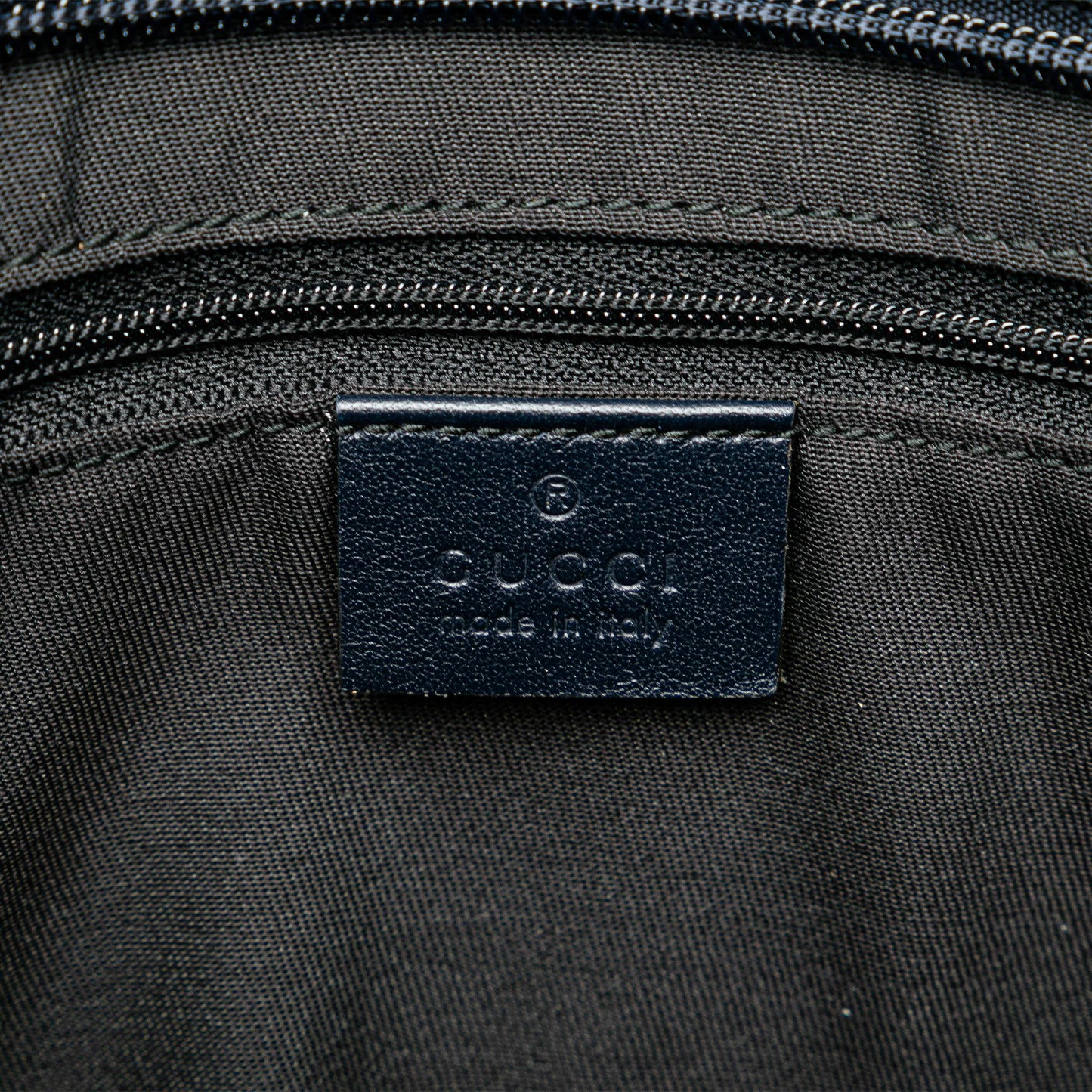 Gucci GG Supreme Crossbody (SHG-cJxOzh)