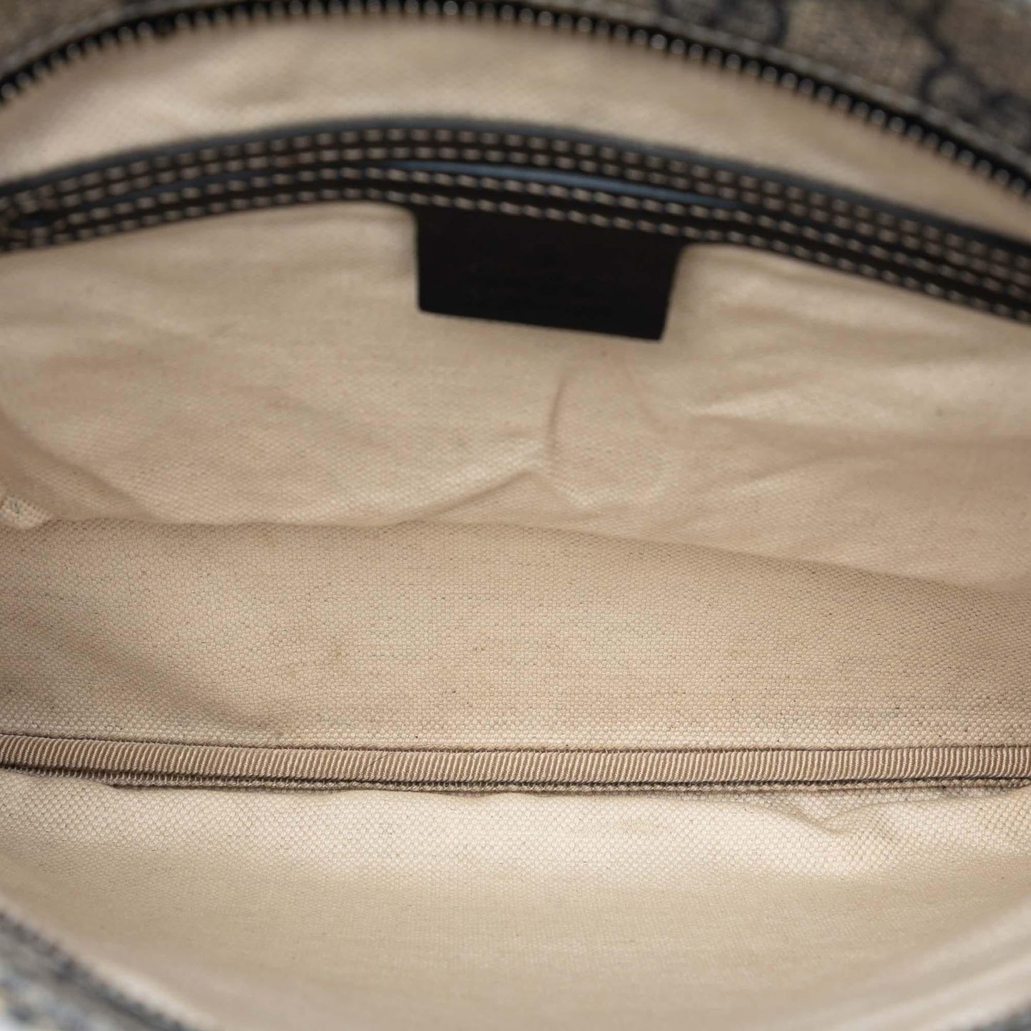 Gucci GG Supreme Crossbody