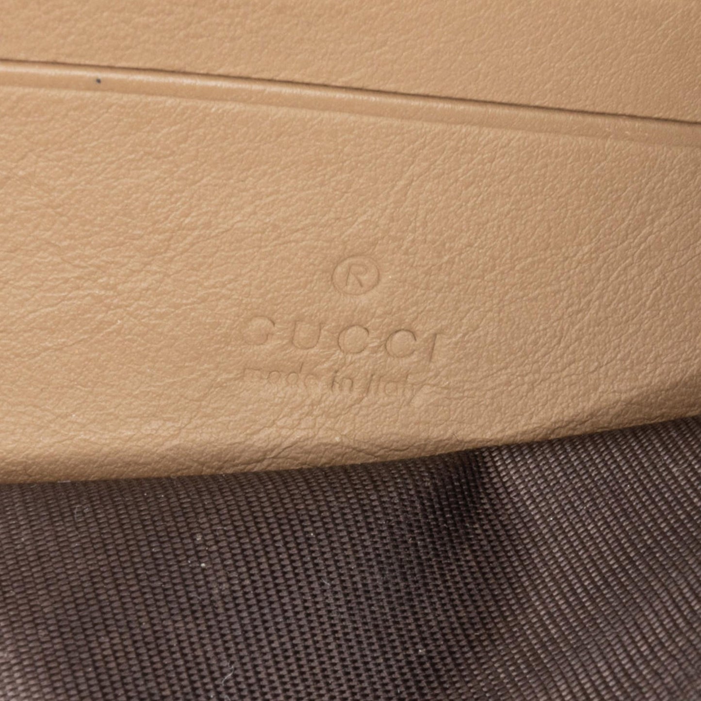 Gucci GG Supreme Dionysus Chain Wallet (SHG-daa2IZ)