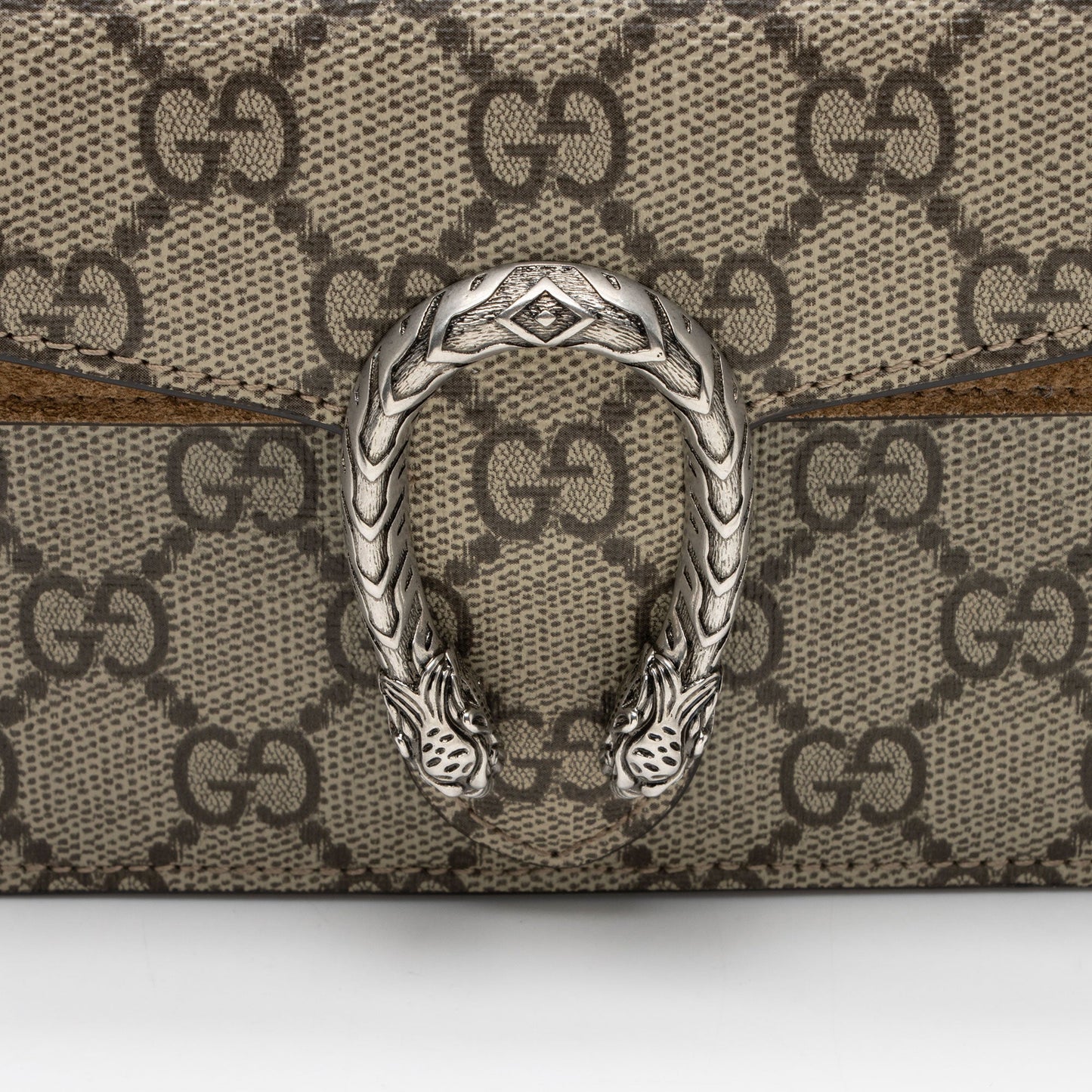 Gucci GG Supreme Dionysus Super Mini Bag (SHF-tAmf4H)