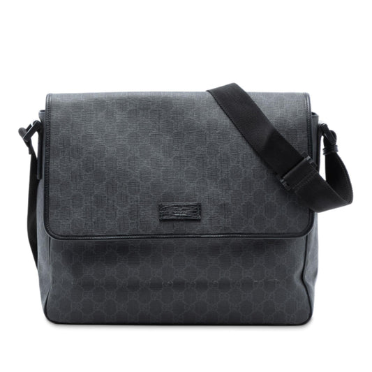 Gucci GG Supreme Flap Messenger Bag