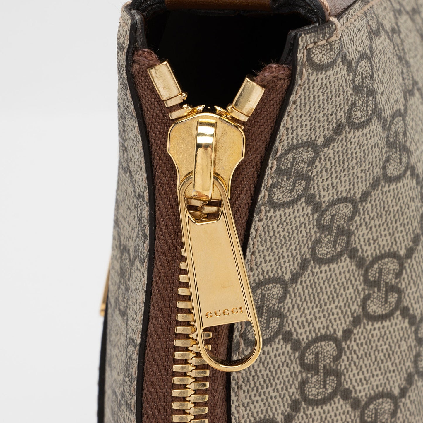 Gucci GG Supreme Interlocking G Messenger (SHF-WkgN3A)