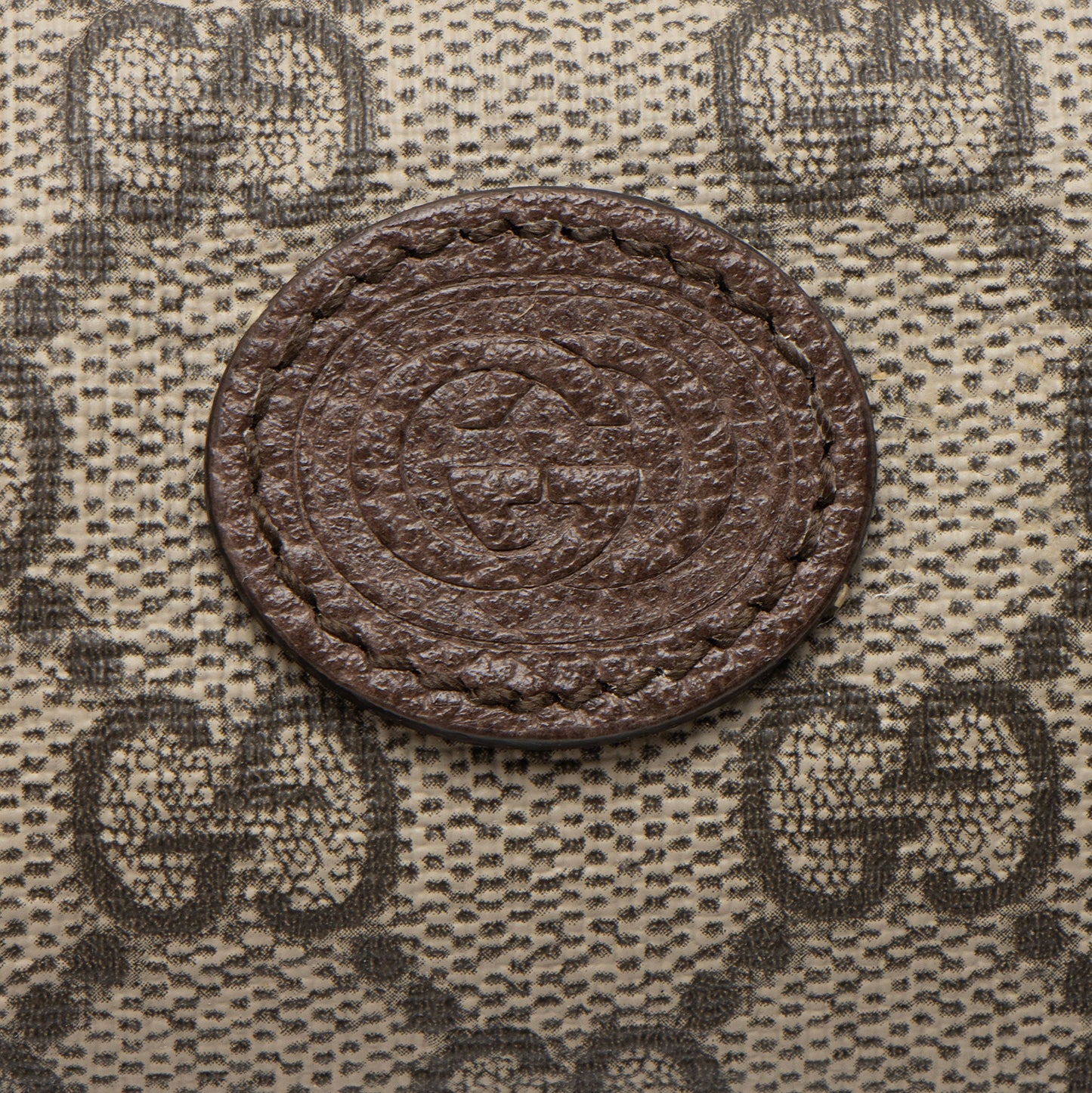 Gucci GG Supreme Interlocking G Strawberry Charm Coin Purse
