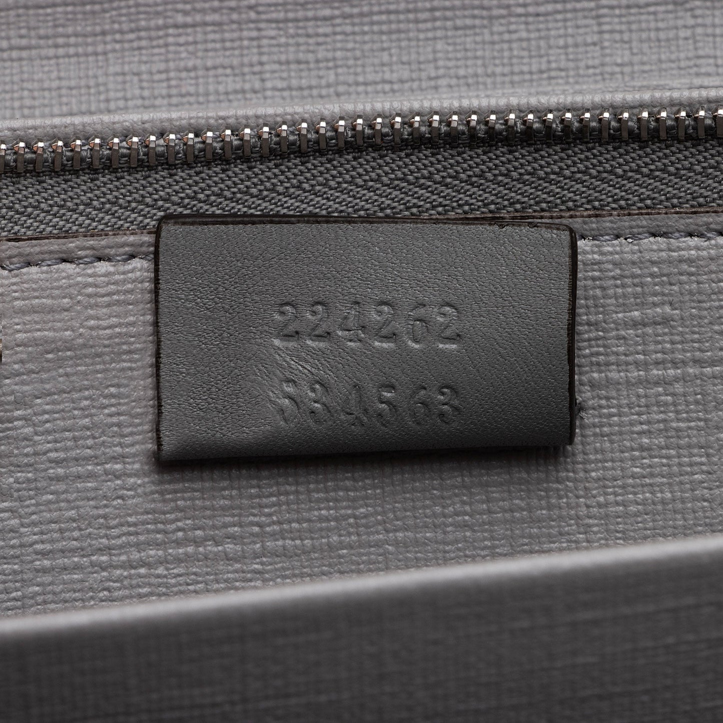 Gucci GG Supreme Interlocking G Wallet on Chain Bag (SHF-lSPCY3)
