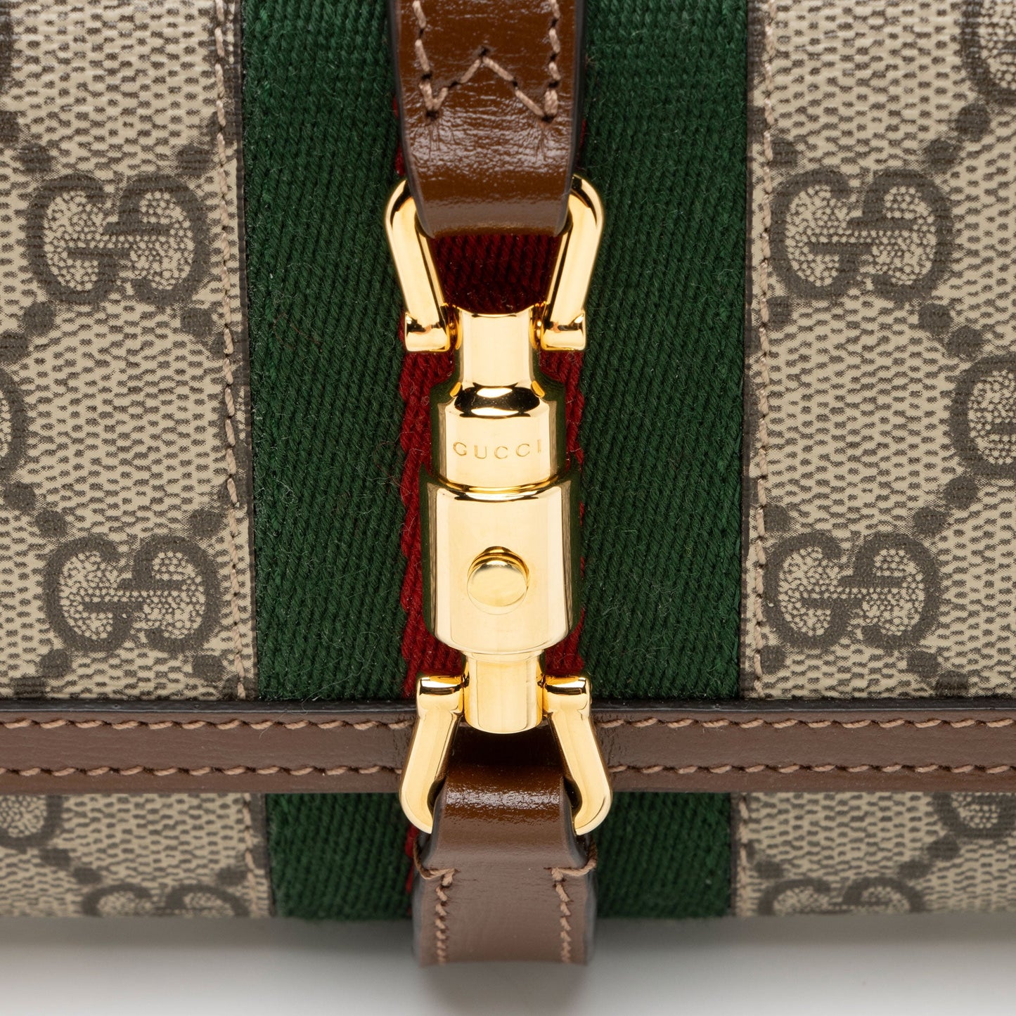 Gucci GG Supreme Jackie 1961 Chain Wallet (SHF-4Ai3Gr)