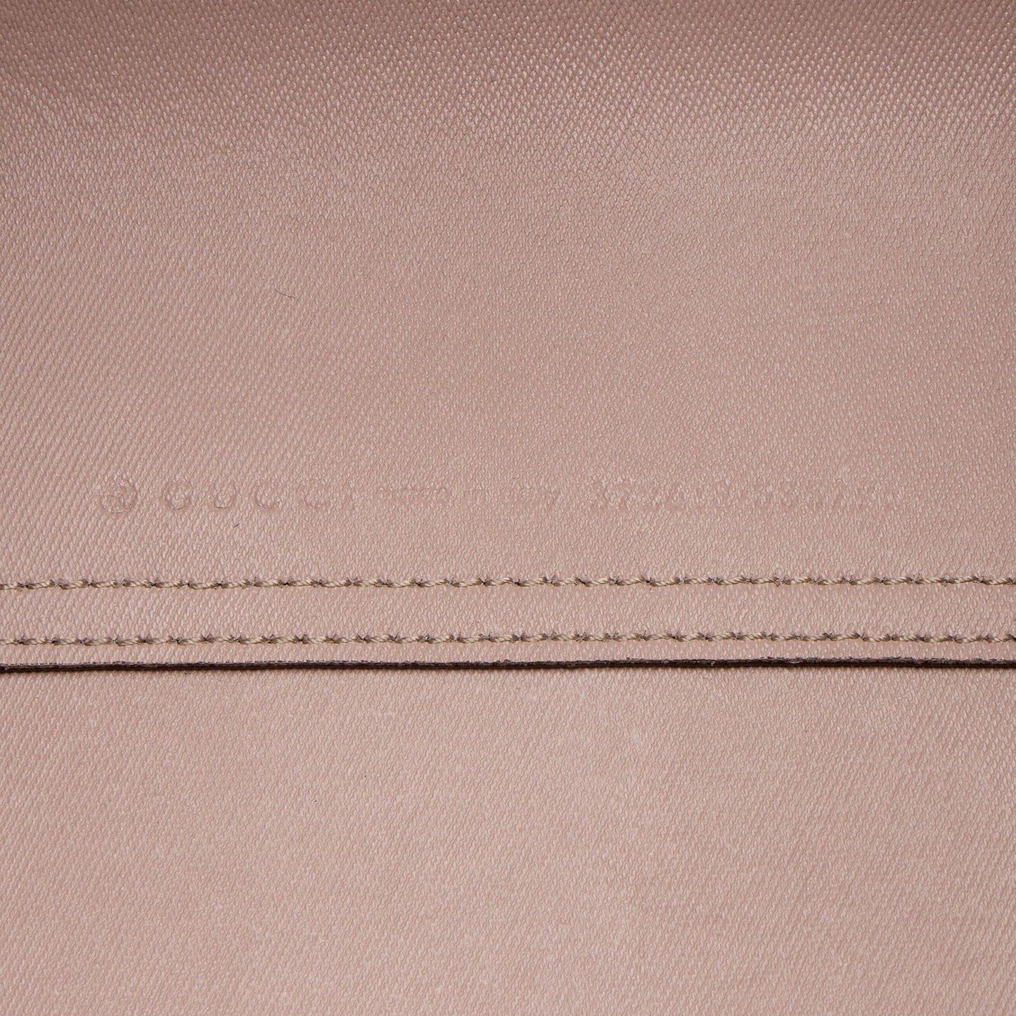 Gucci GG Supreme Leather Reversible Small Tote (SHF-zpwKGA)