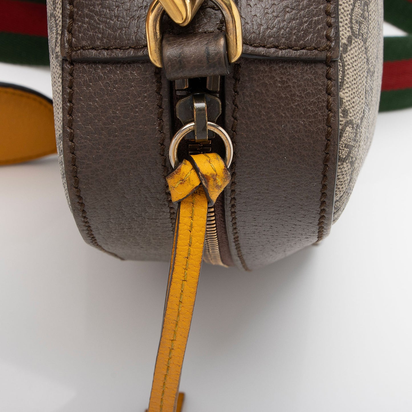 Gucci GG Supreme Neo Vintage Messenger