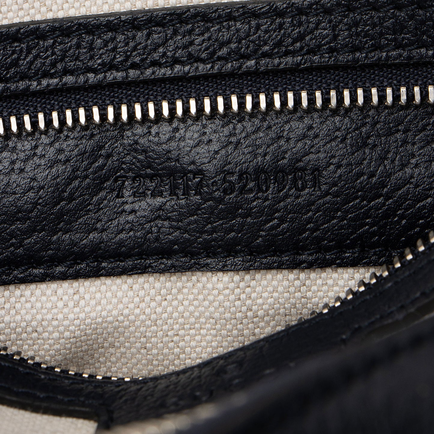 Gucci GG Supreme Ophidia Studded Web Flap Small Messenger (SHF-ken4qy)