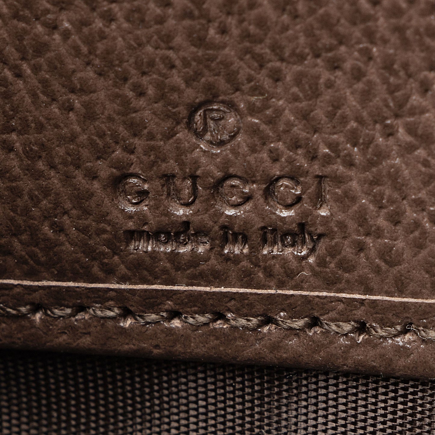 Gucci GG Supreme Ophidia Zip Around Wallet (SHF-VnwxXU)