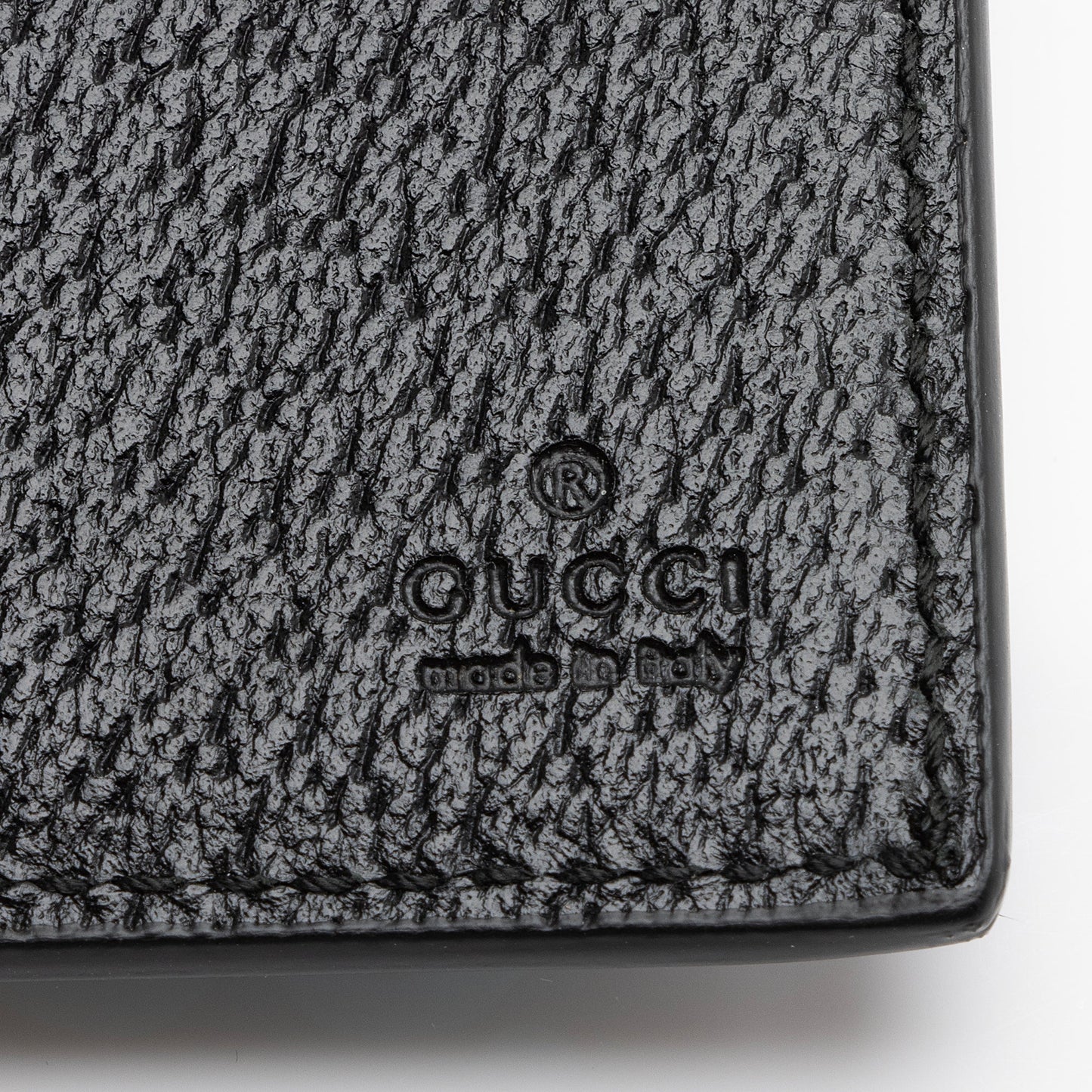Gucci GG Supreme Psychedelic Passport Cover (SHF-v2I9tj)
