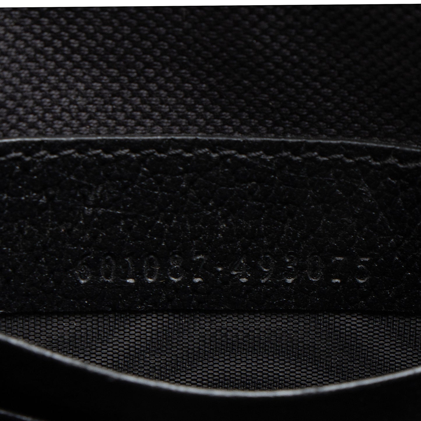 Gucci GG Supreme Psychedelic Zip Wristlet