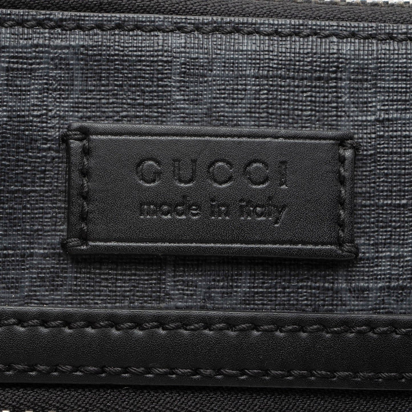 Gucci GG Supreme Small Messenger (SHF-kQ3DUd)
