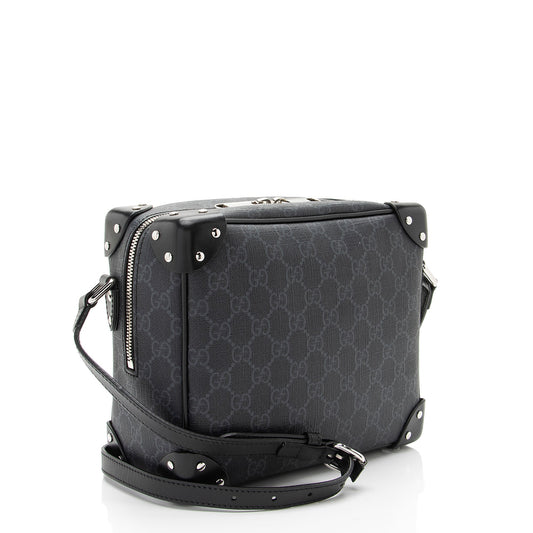 Gucci GG Supreme Square Shoulder Bag (SHF-ITmRpz)