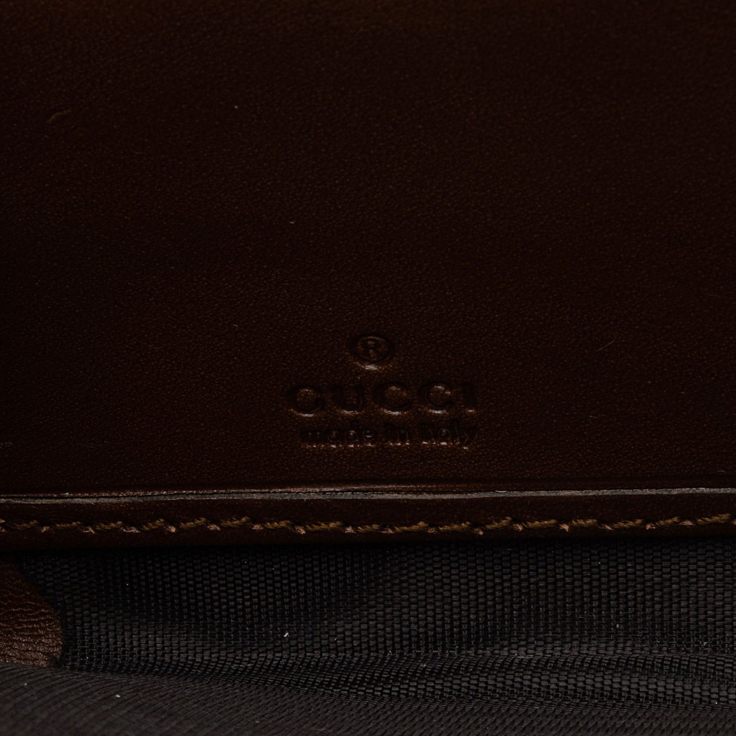 Gucci GG Supreme Zip Around Wallet (SHF-CmRIAS)