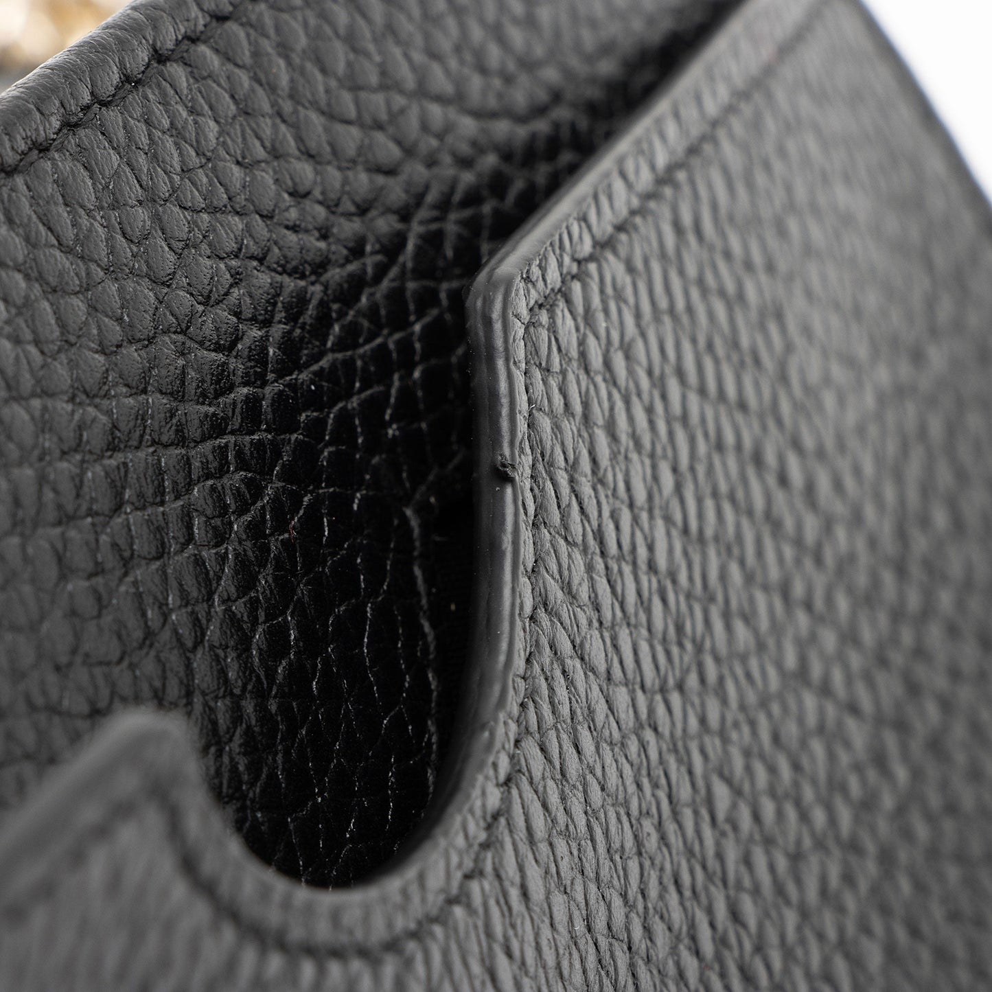 Gucci Grained Leather Soho Wallet on Chain Bag (SHF-y4vS3S)