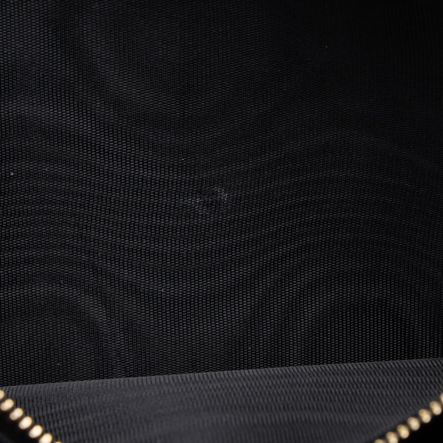 Gucci Grained Leather Soho Wallet on Chain