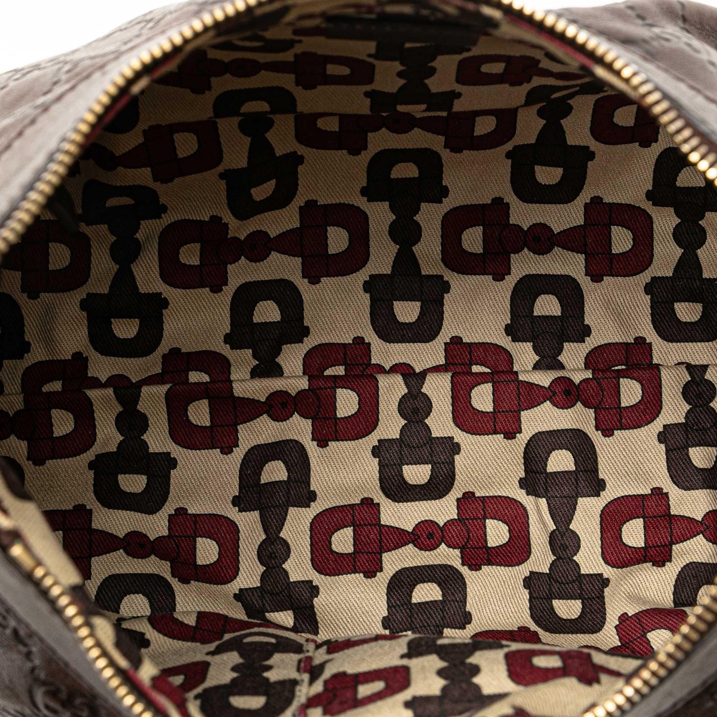 Gucci Guccissima Abbey D-Ring Shoulder Bag (SHG-whjg8l)