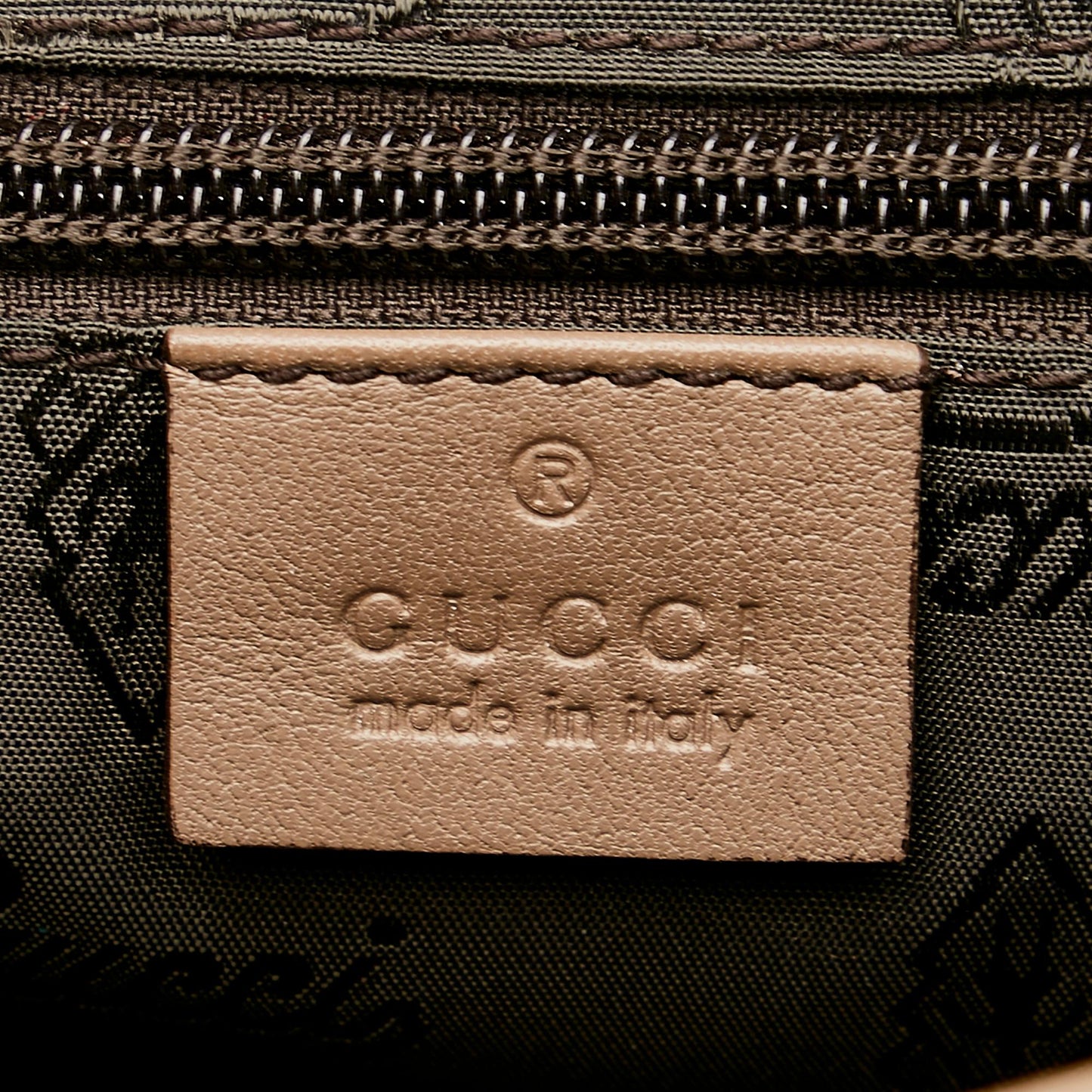 Gucci Guccissima Crossbody (SHG-35523)