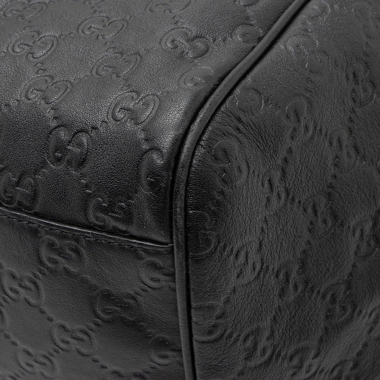 Gucci Guccissima Leather Emily Shoulder Bag