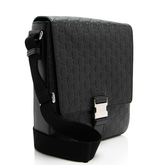 Gucci Guccissima Leather Buckle Messenger (SHF-hZFpSA)