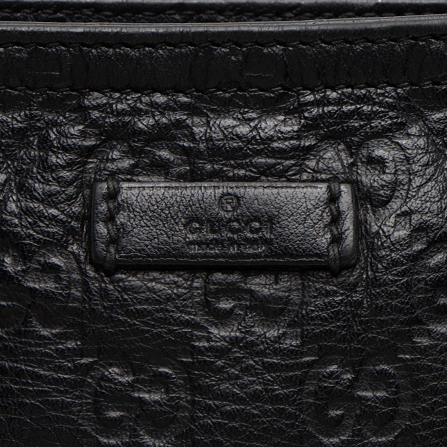 Gucci Guccissima Leather Flat Messenger (SHF-b6Jy3q)