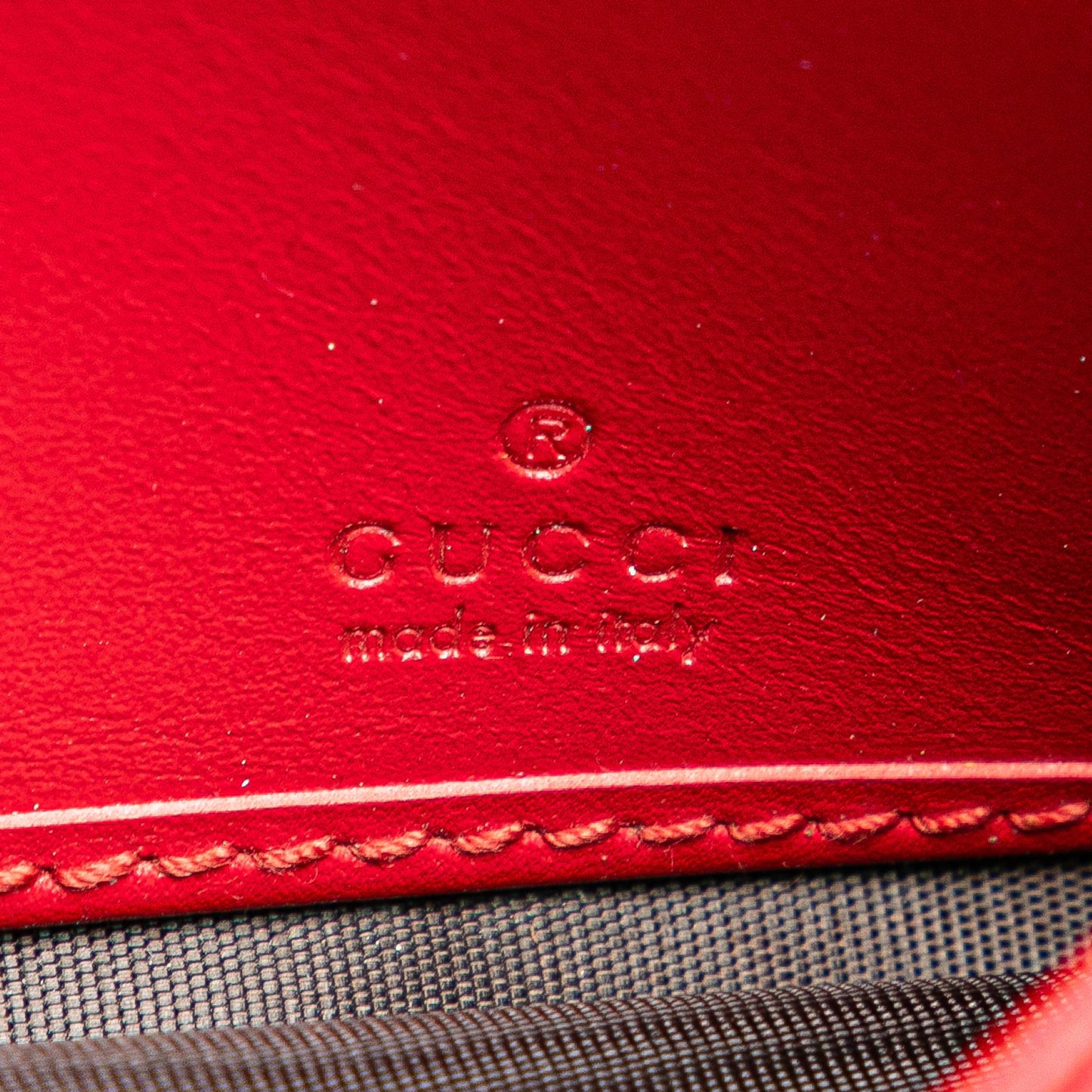 Gucci Guccissima Padlock Wallet On Chain
