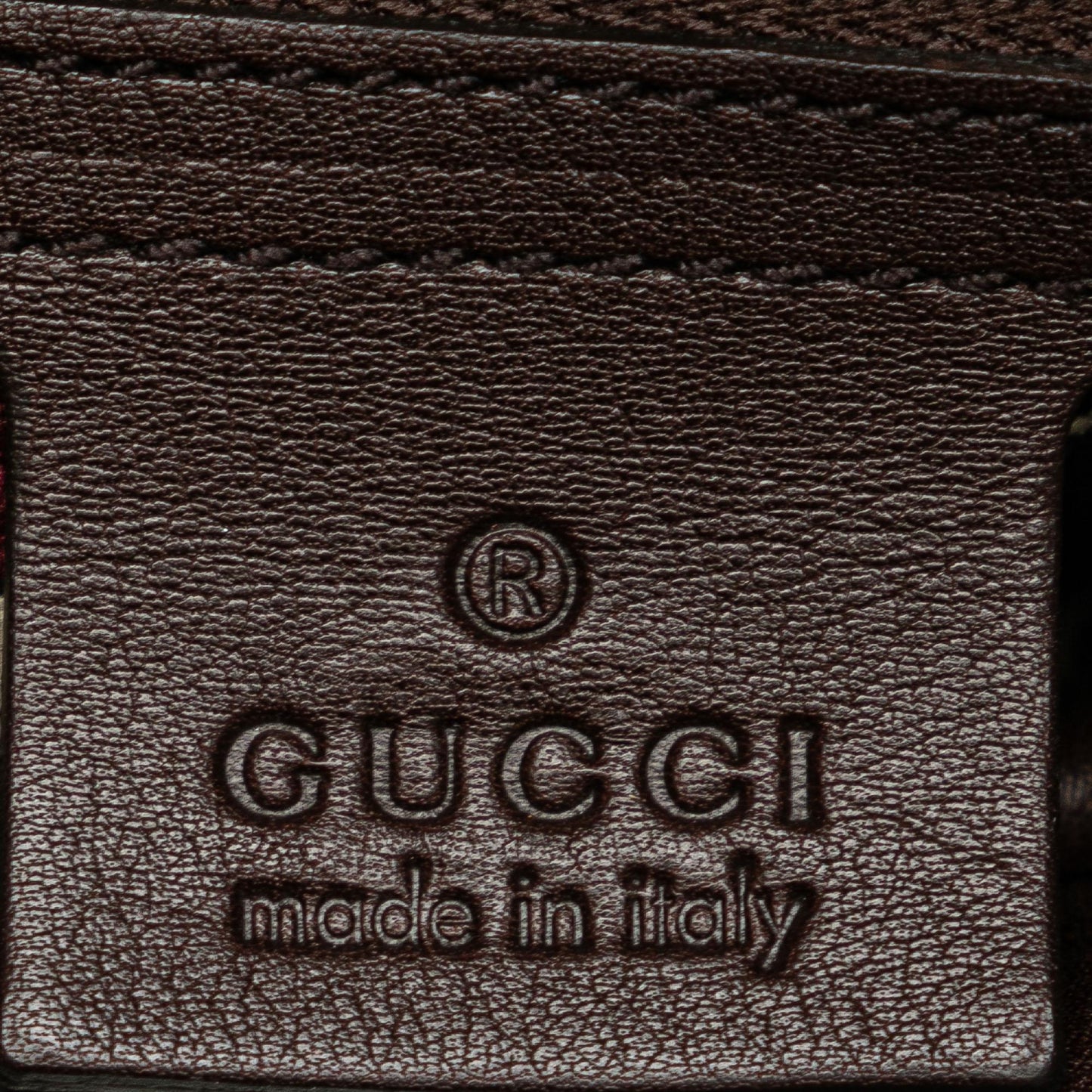 Gucci Guccissima Pelham Shoulder Bag (SHG-4eiRdK)