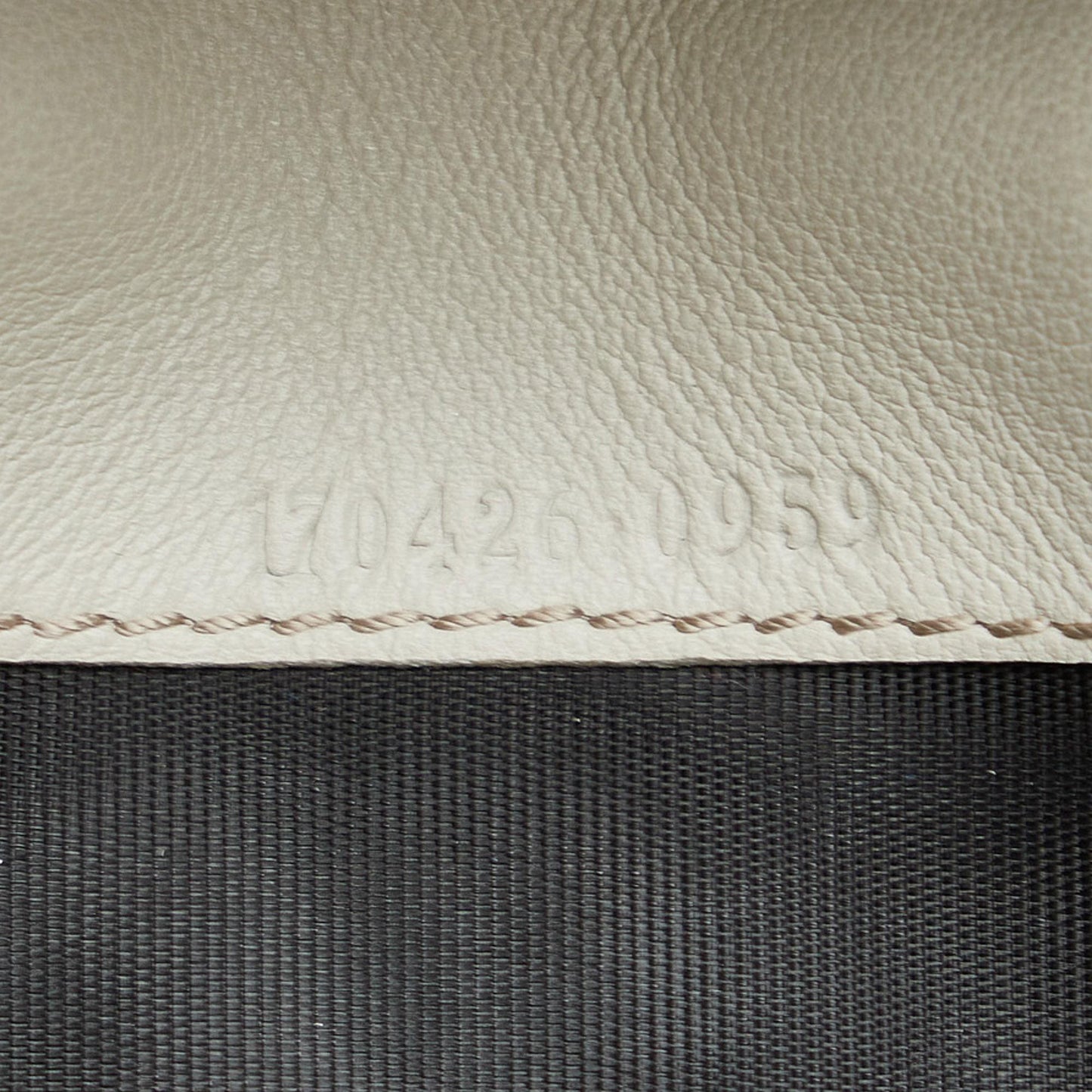 Gucci Guccissima Wallet on Chain (SHG-mrHQmW)