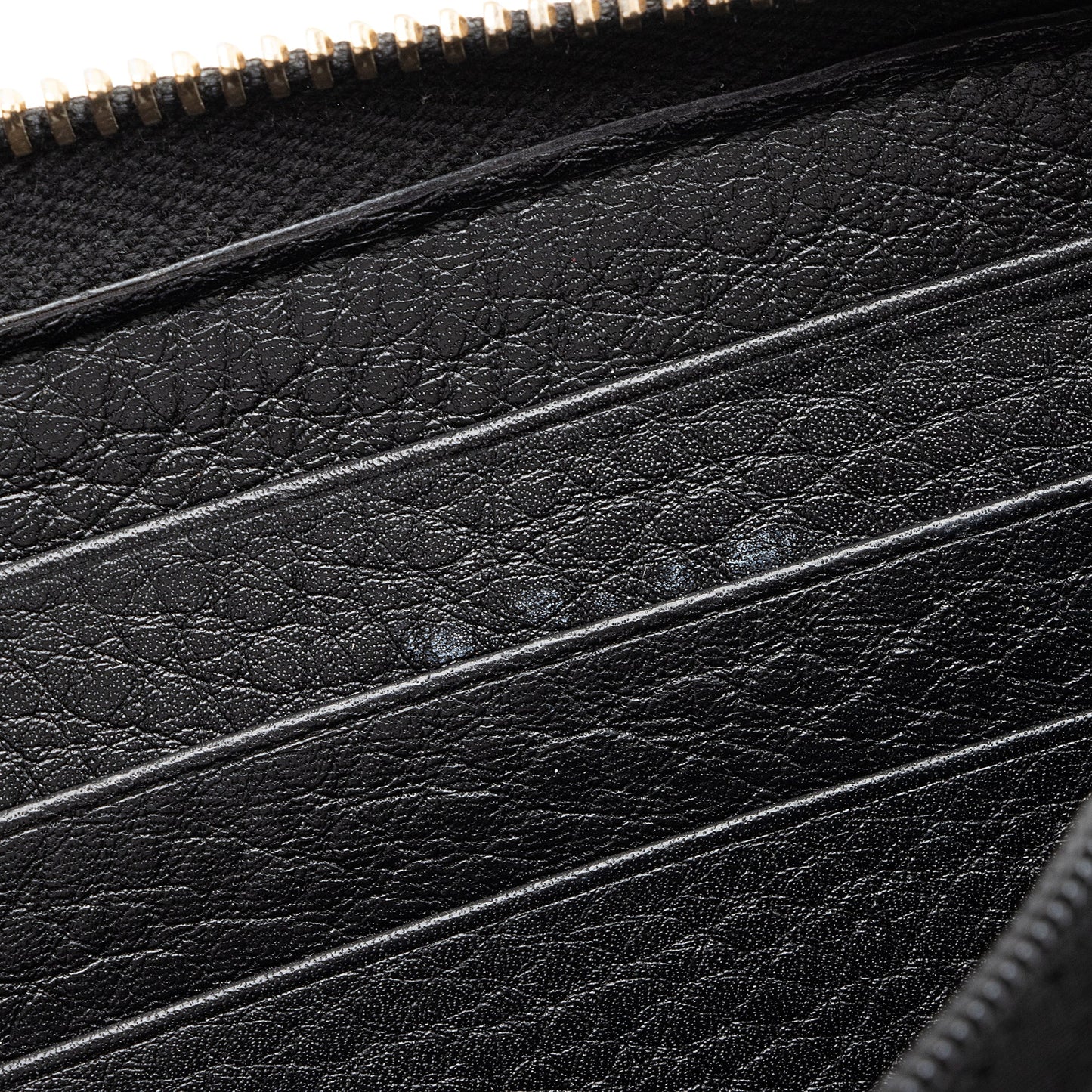 Gucci Leather Bamboo Tassel Zip Around Wallet (SHF-23545)