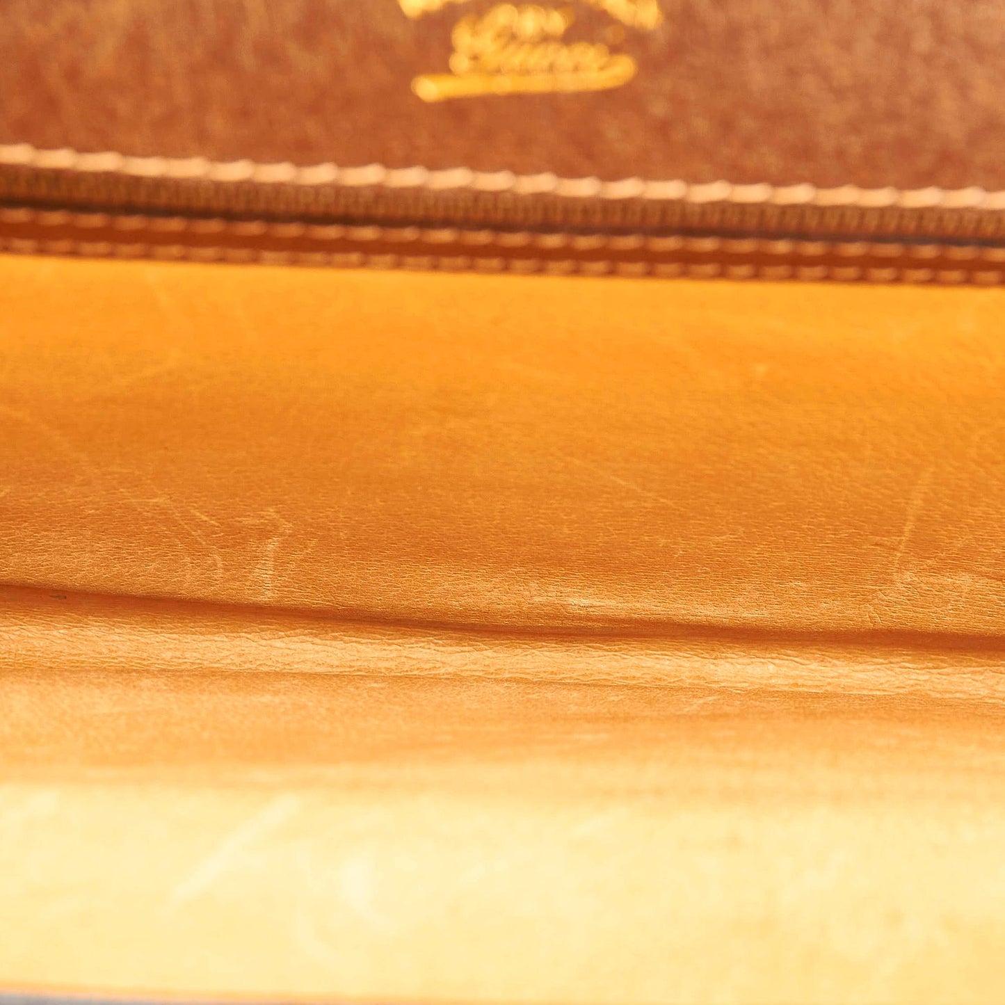 Gucci Leather Clutch Bag (SHG-34939)