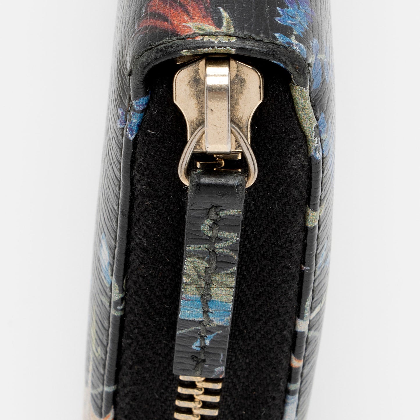 Gucci Leather Flora Knight Zip Around Wallet (SHF-GfjDtC)