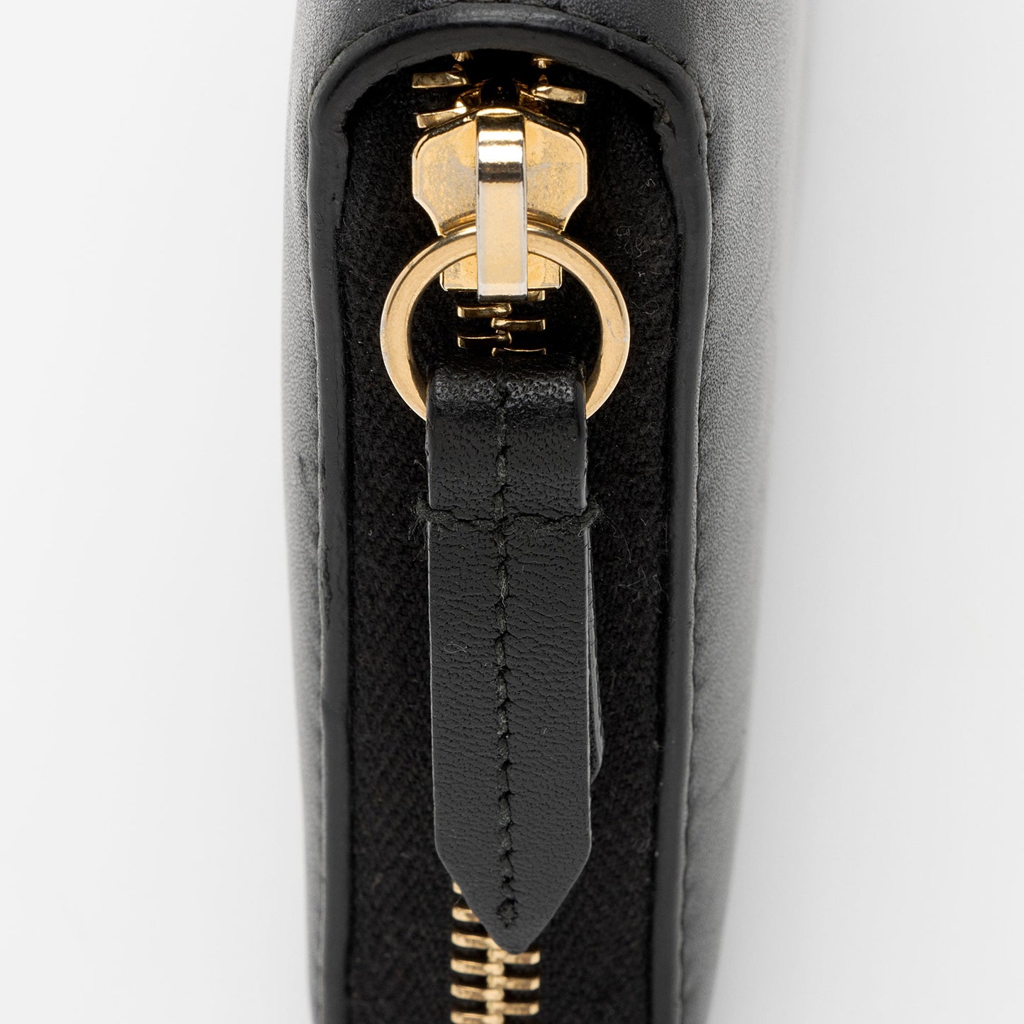 Gucci Leather GG Bow Zip Around Wallet (SHF-fr8dTS)