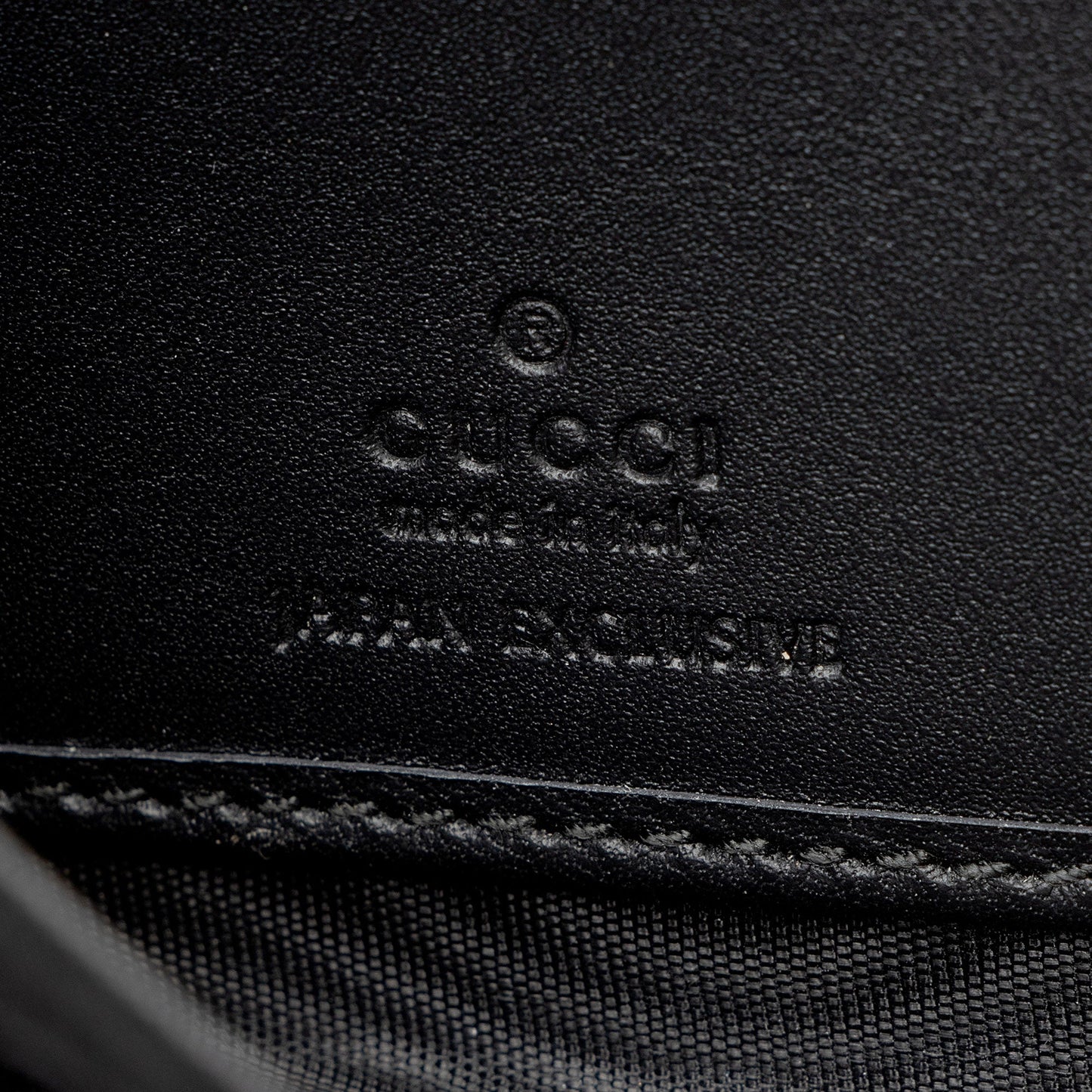 Gucci Leather GG Bow Zip Around Wallet (SHF-fr8dTS)