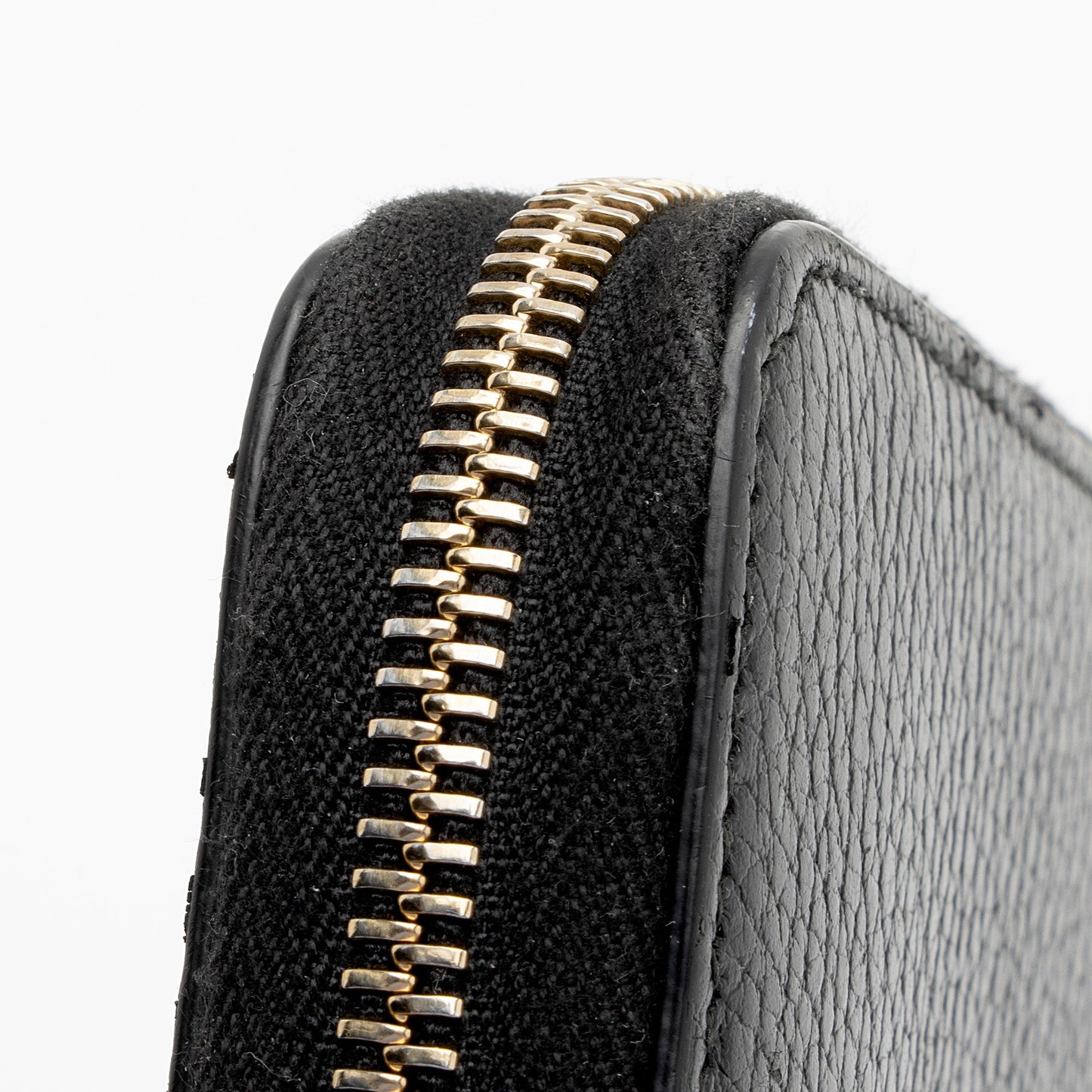 Gucci Leather Interlocking G Betty Zip Around Wallet (SHF-oH87eO)