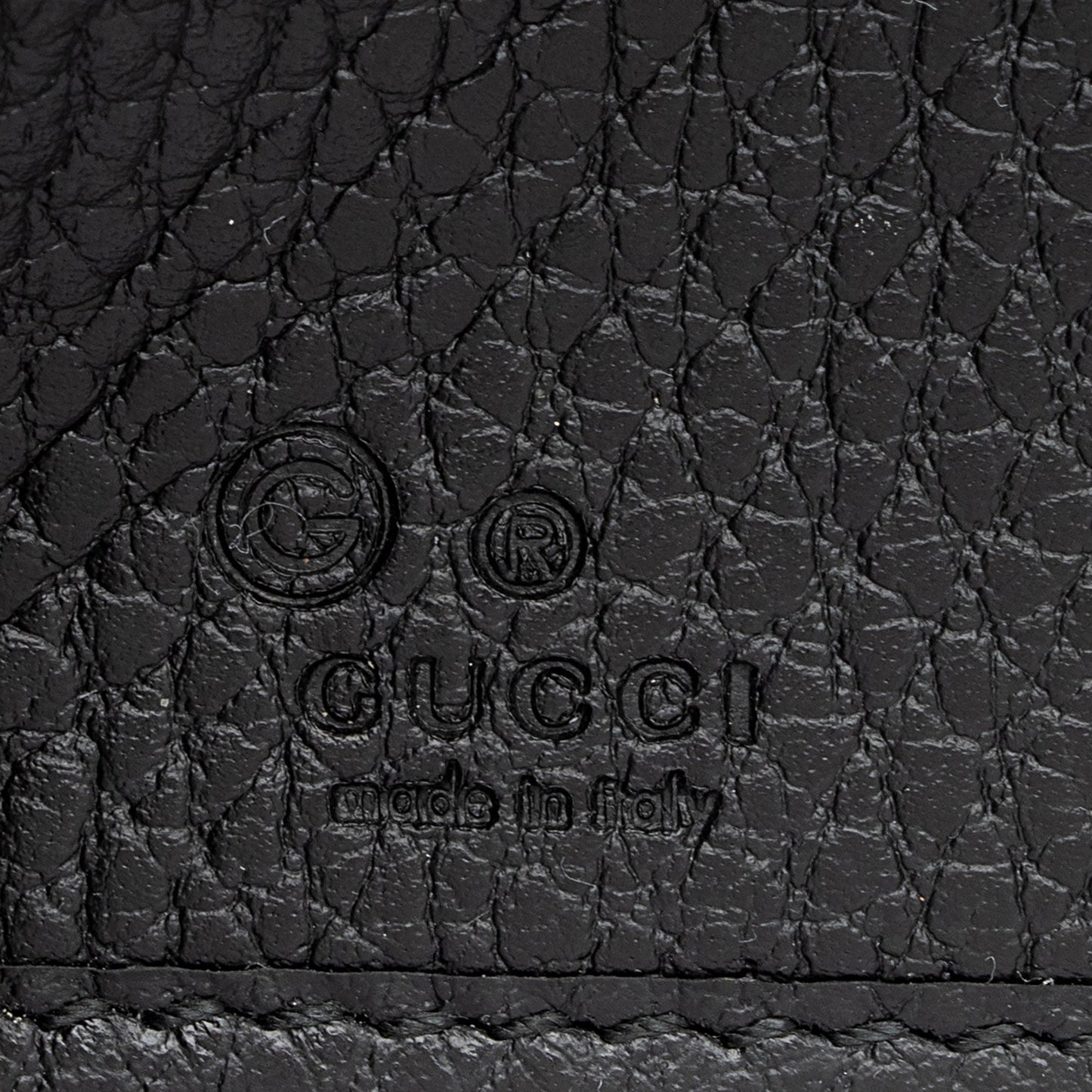 Gucci Leather Interlocking G Betty Zip Around Wallet (SHF-oH87eO)